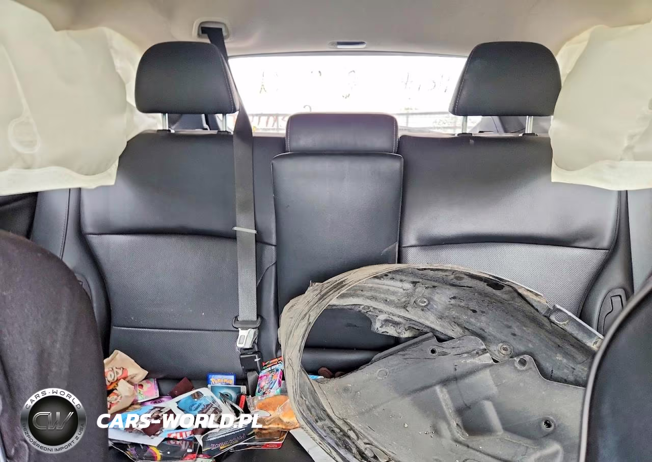 2016 Subaru Outback 2.5I Limited VIN:4S4BSANC0G3293740 - 10