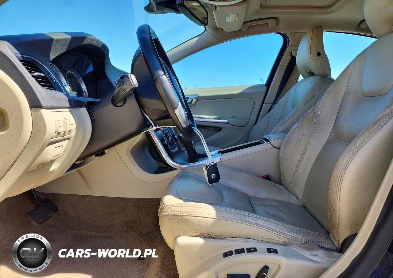 2013 Volvo S60 T5 VIN:YV1612FS2D2188889 - 7