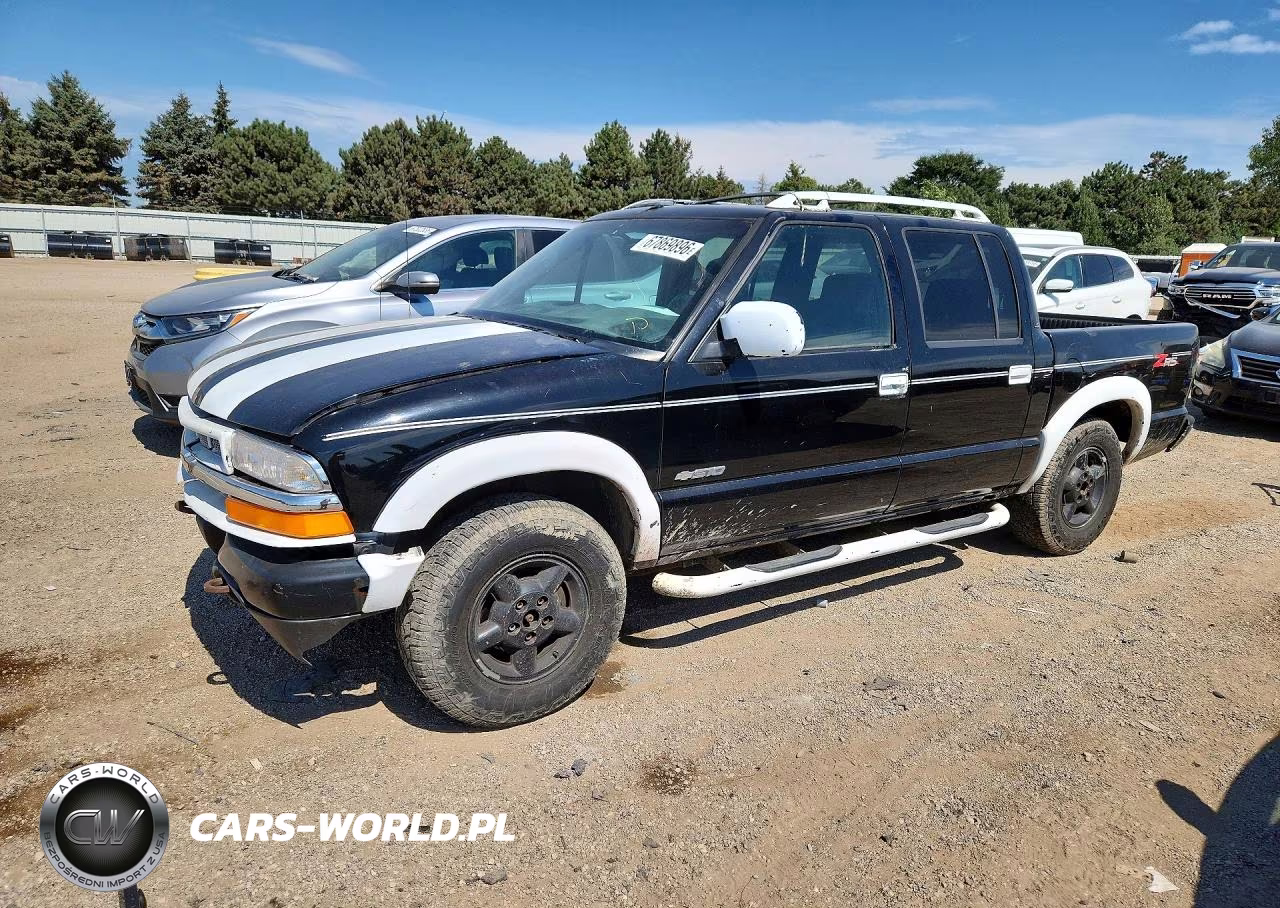 2003 Chevrolet S Truck S10 VIN:1GCDT13X23K165533 - 1