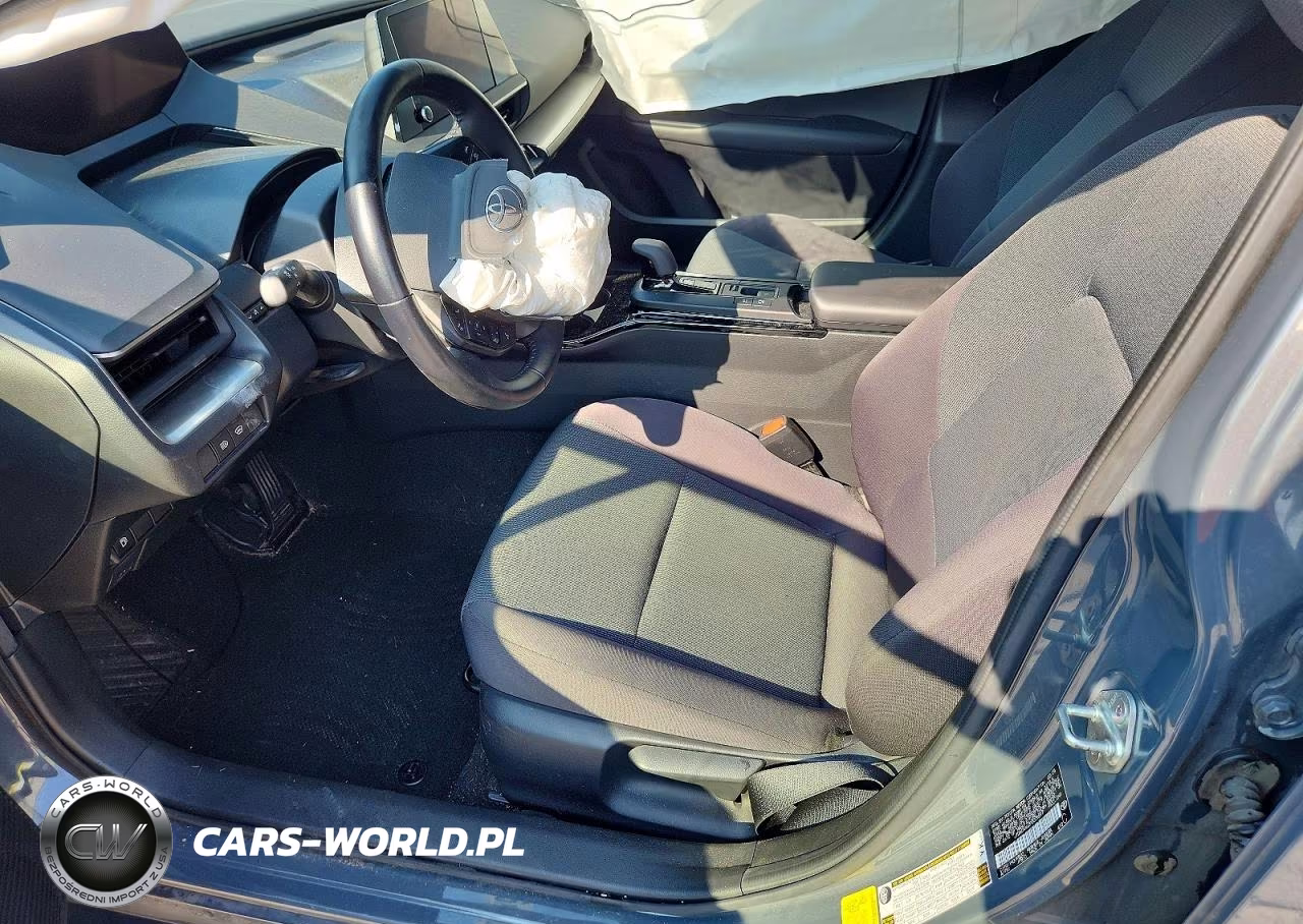 2023 Toyota Prius Le VIN:JTDACAAU2P3005597 - 7