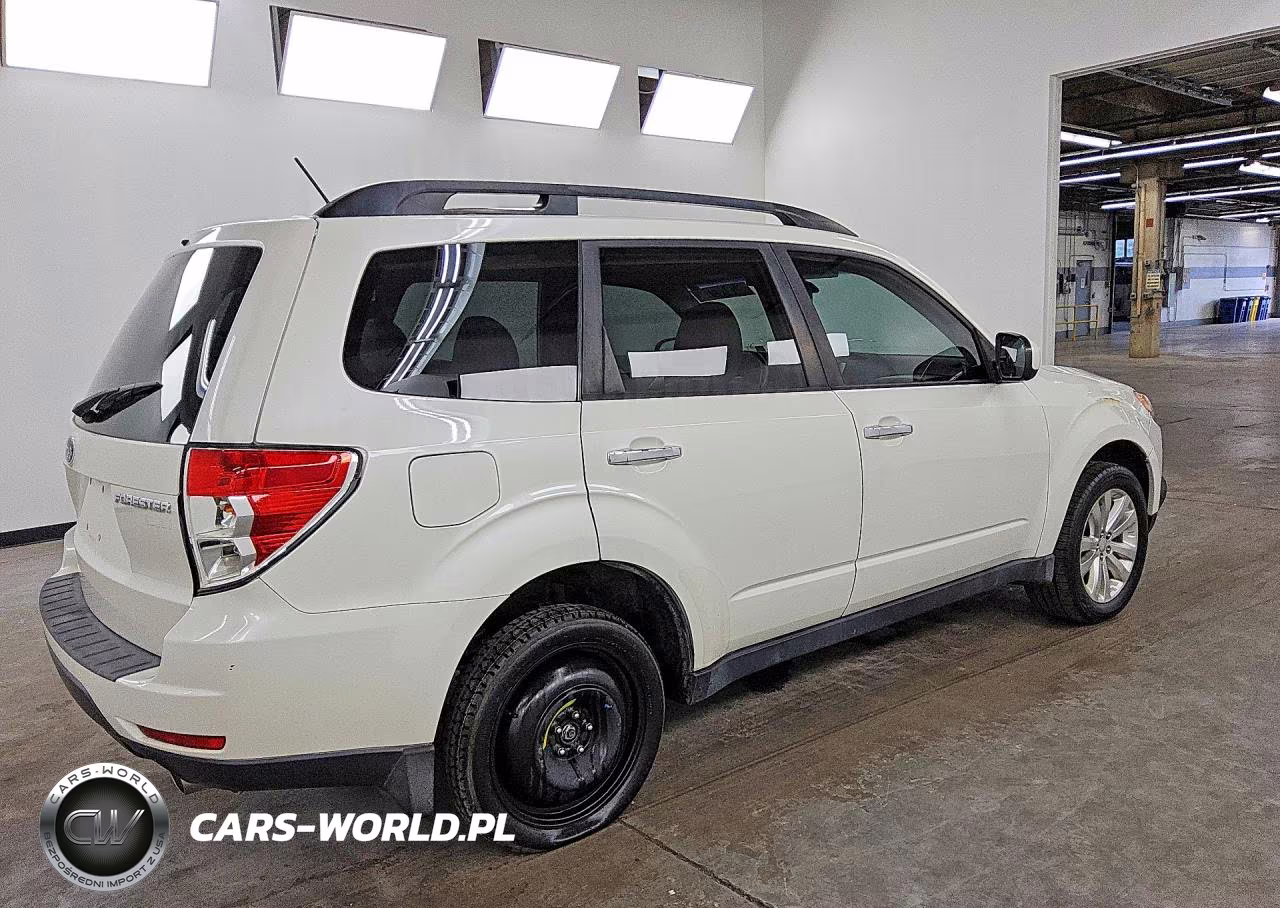 2013 Subaru Forester Limited VIN:JF2SHAFC5DH432567 - 3