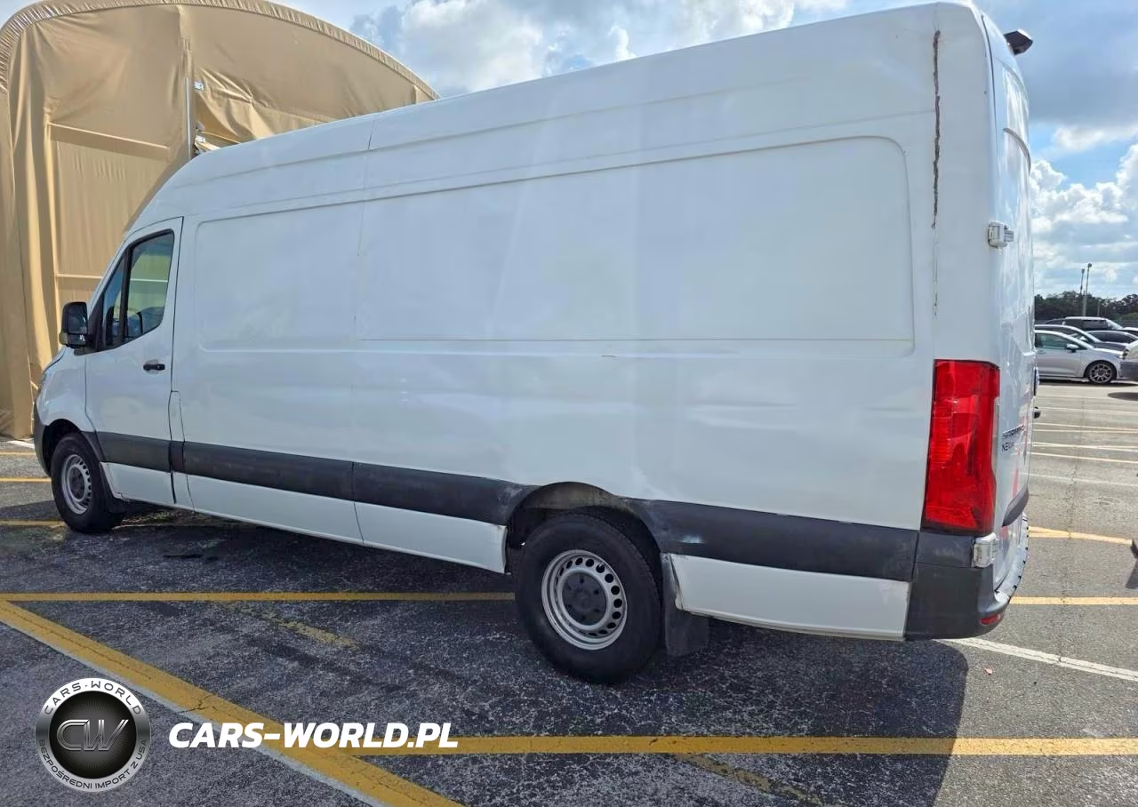 2023 Mercedes-Benz Sprinter 2500 VIN:W1Y4NCHY3PT148579 - 3