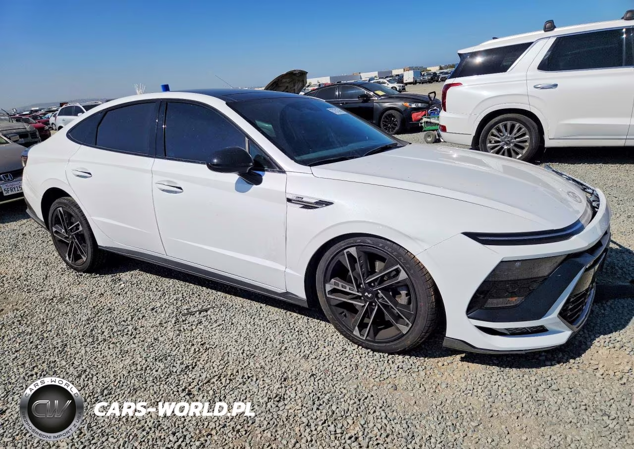 2024 Hyundai Sonata N Line VIN:KMHL54JCXRA418292 - 4