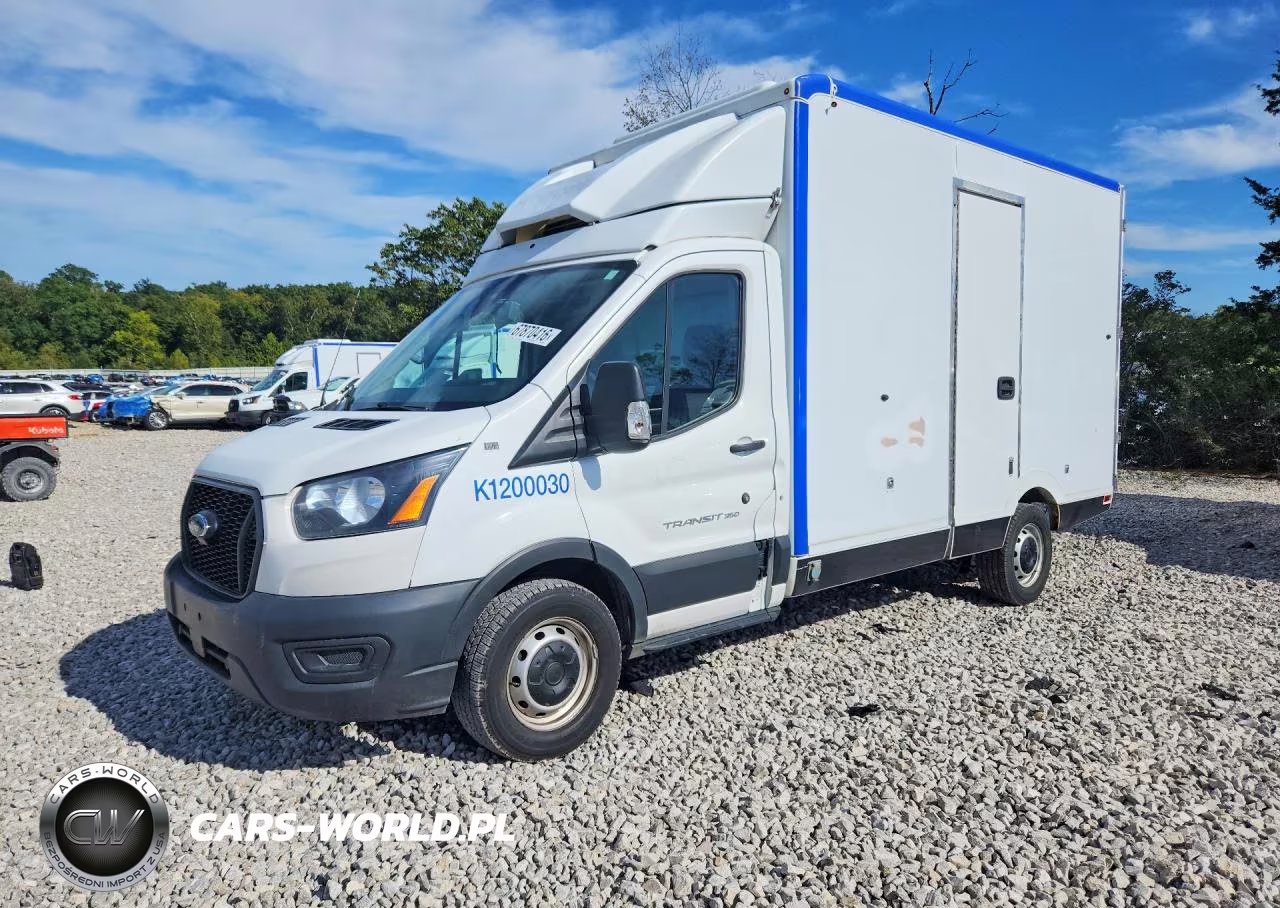 2020 Ford Transit 250 Delivery Truck – zdjęcie 1 z 13
