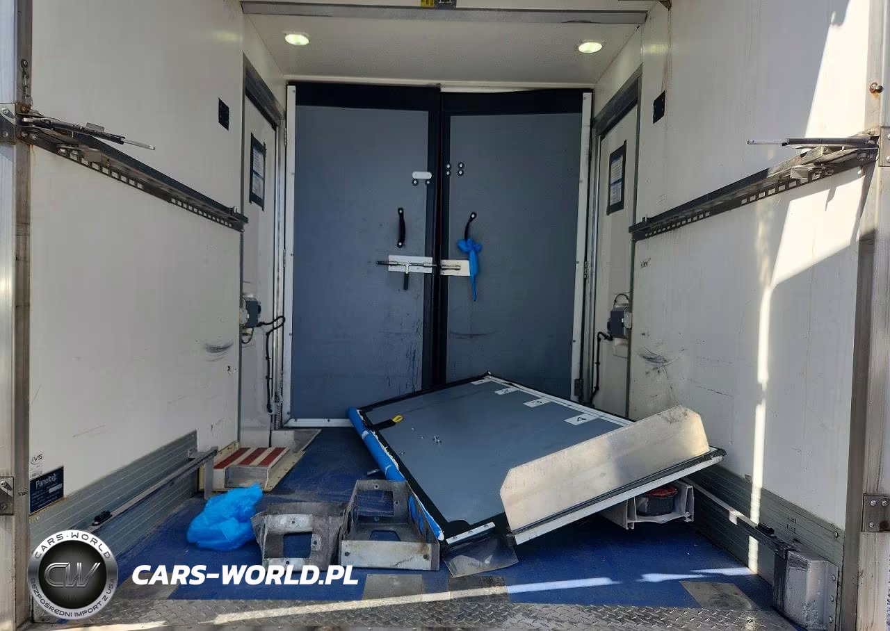 2020 Ford Transit 250 Delivery Truck VIN:1FDBW5Z87LKA83380 - 10
