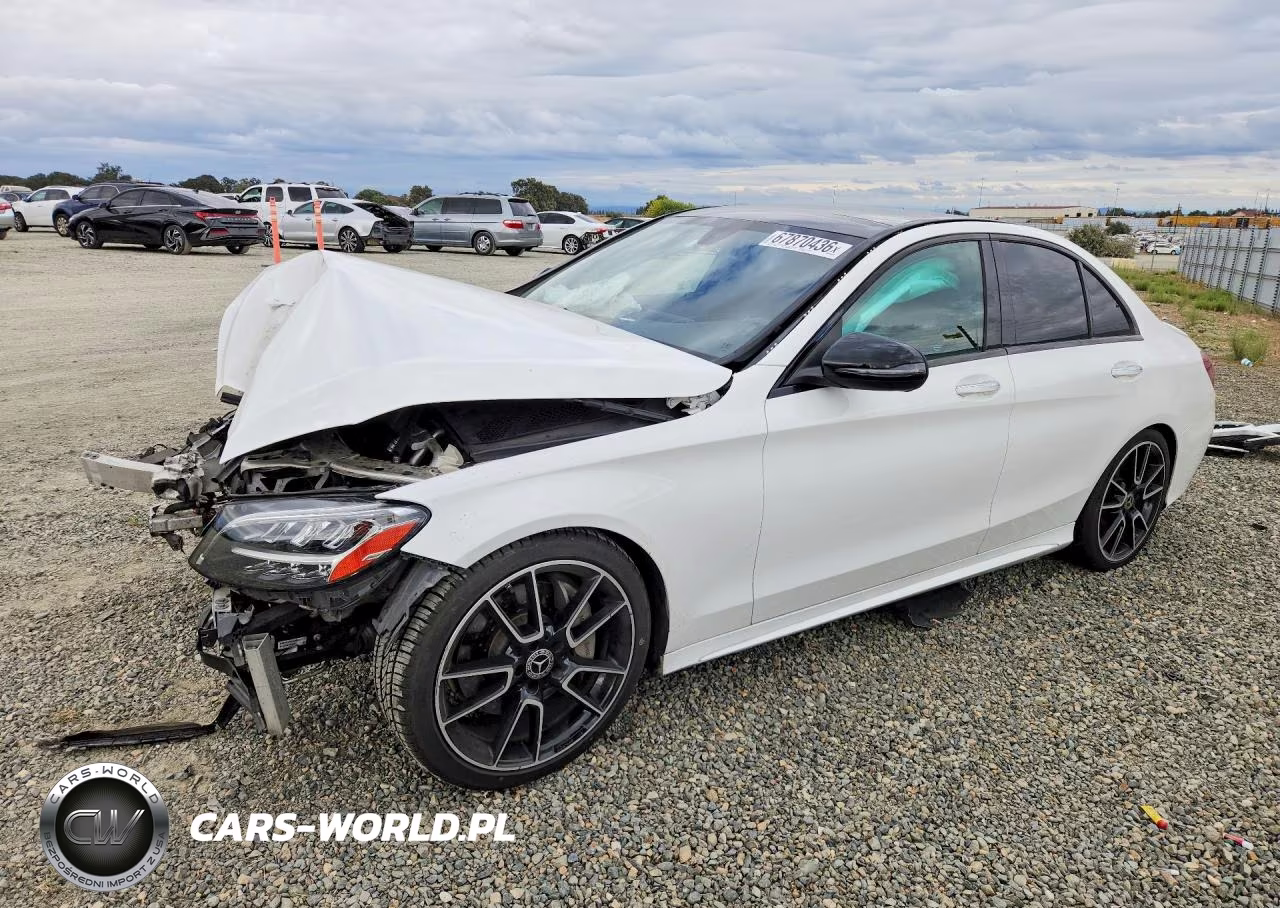 2020 Mercedes-Benz C 300