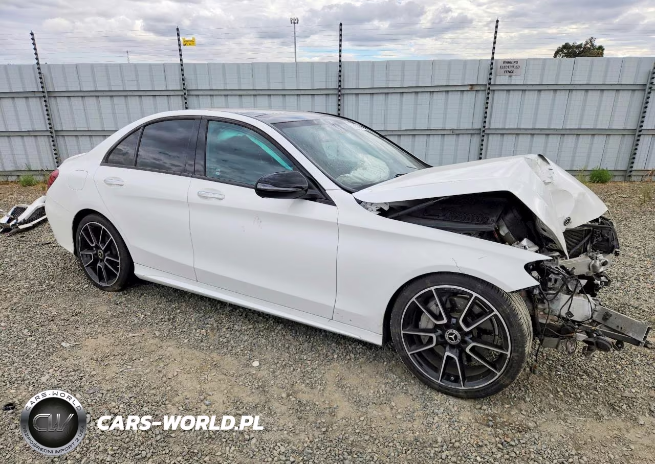 2020 Mercedes-Benz C 300 VIN:W1KWF8DBXLR598882 - 4