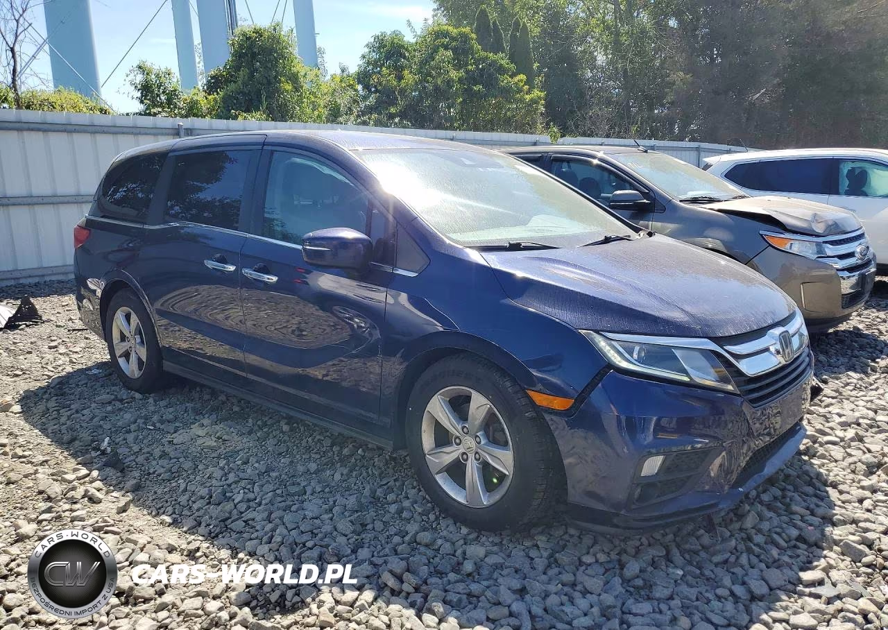 2019 Honda Odyssey Exl VIN:5FNRL6H73KB086668 - 4