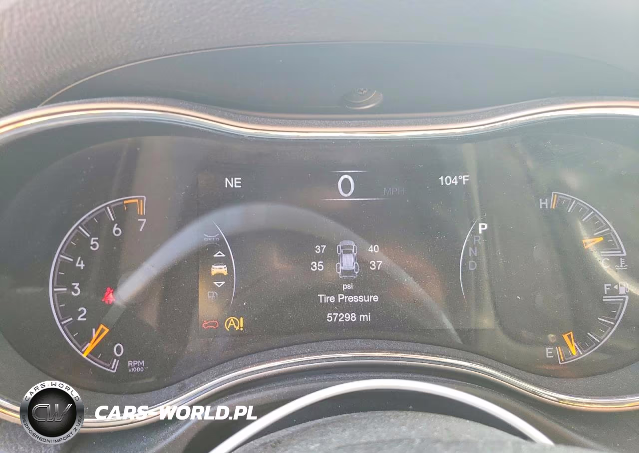2021 Jeep Grand Cherokee Laredo VIN:1C4RJFAG3MC777649 - 9