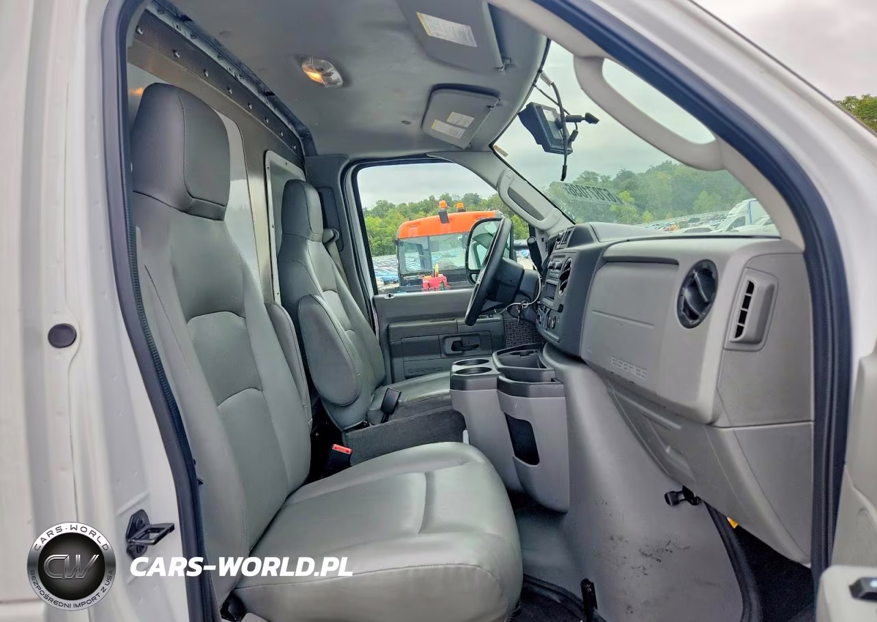 2023 Ford Econoline E350 Super Duty Cutaway Van VIN:1FDWE3FK1PDD32050 - 11