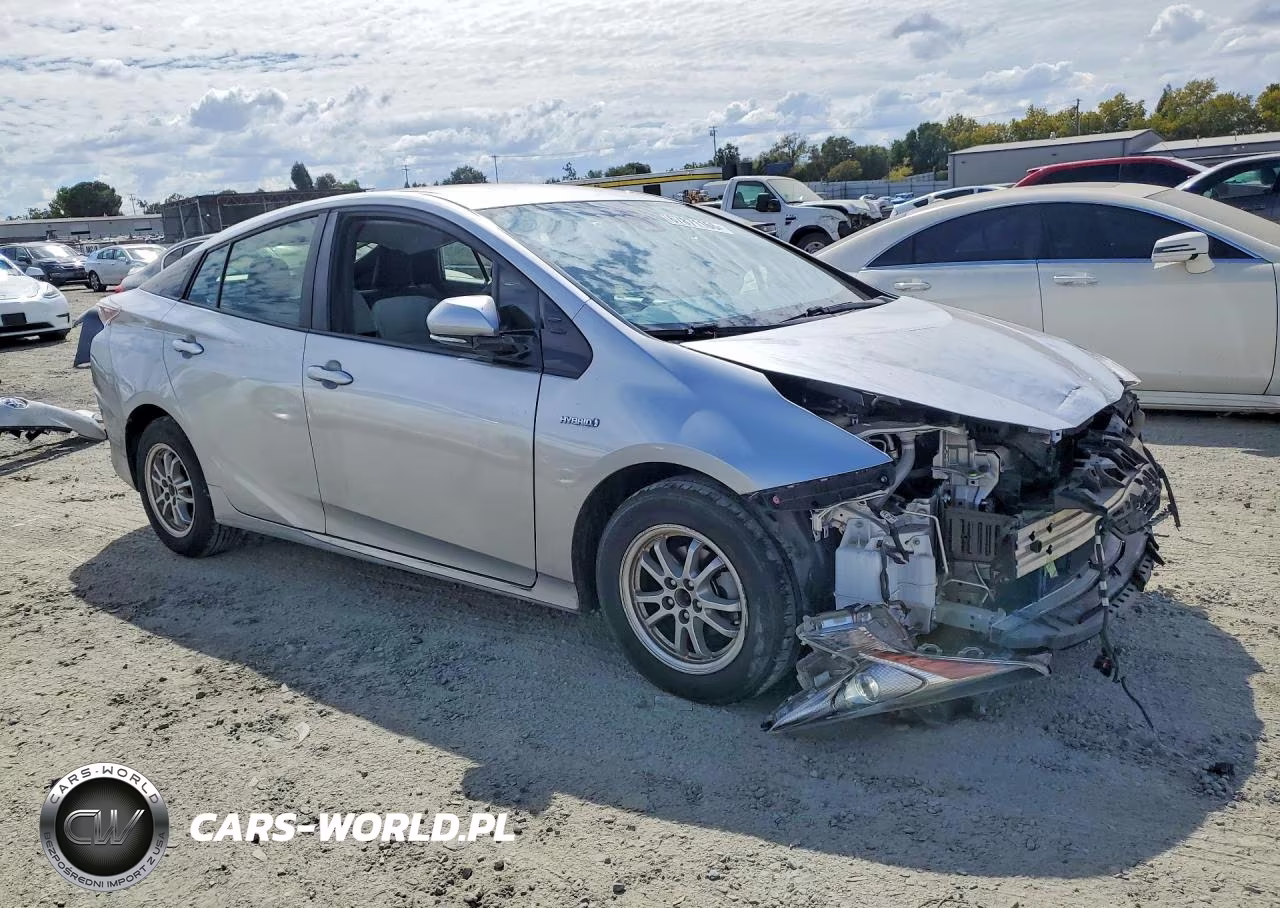 2017 Toyota Prius Three VIN:JTDKARFU5H3543715 - 4