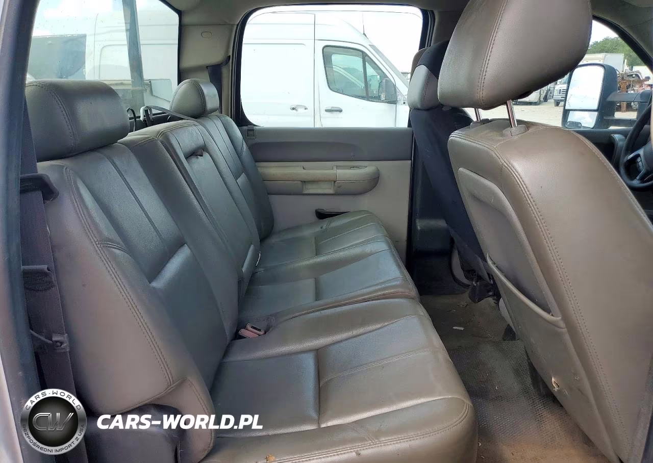 2011 Chevrolet Silverado C3500 VIN:1GC4CZCG5BF156833 - 10