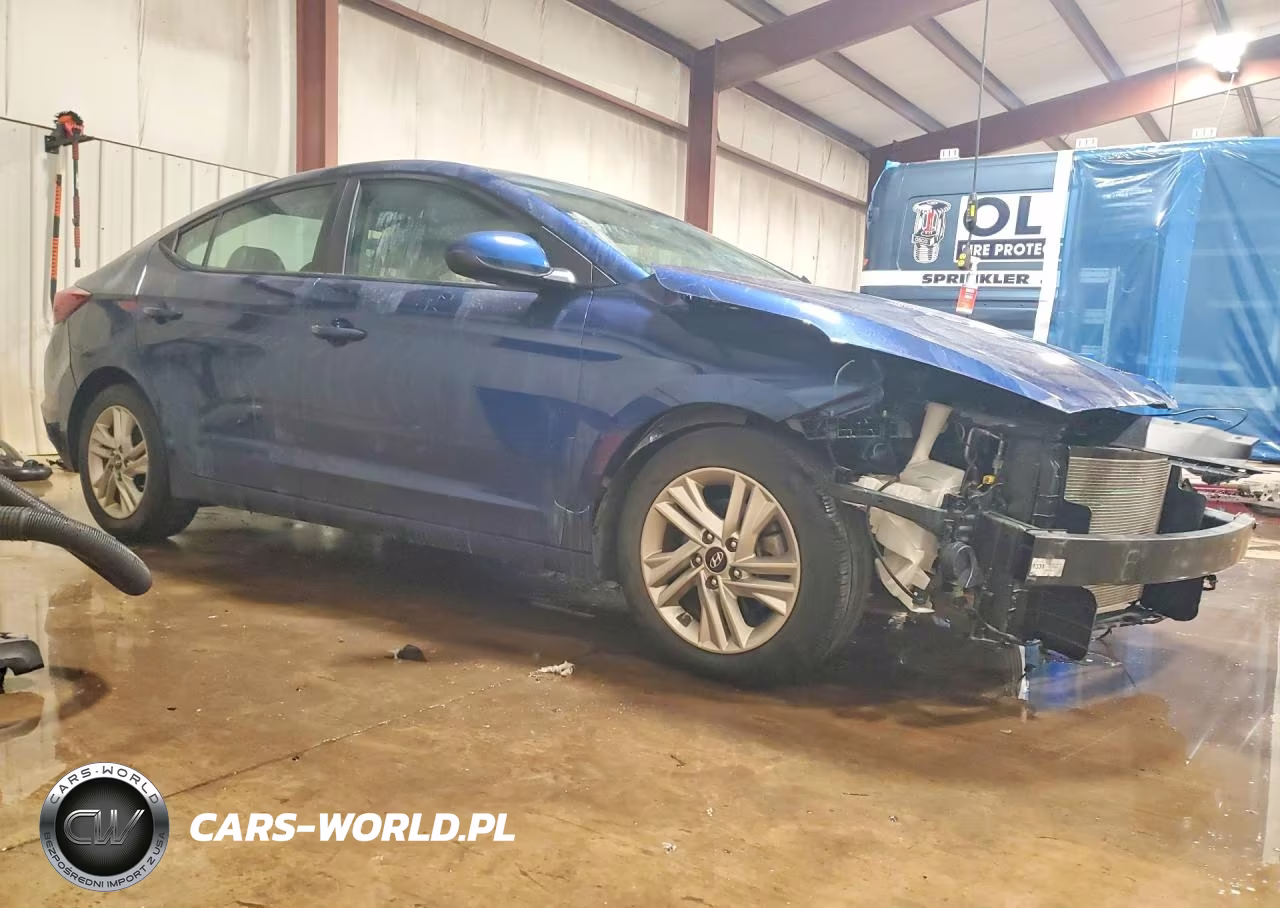 2020 Hyundai Elantra Value Edition VIN:5NPD84LF6LH510166 - 4