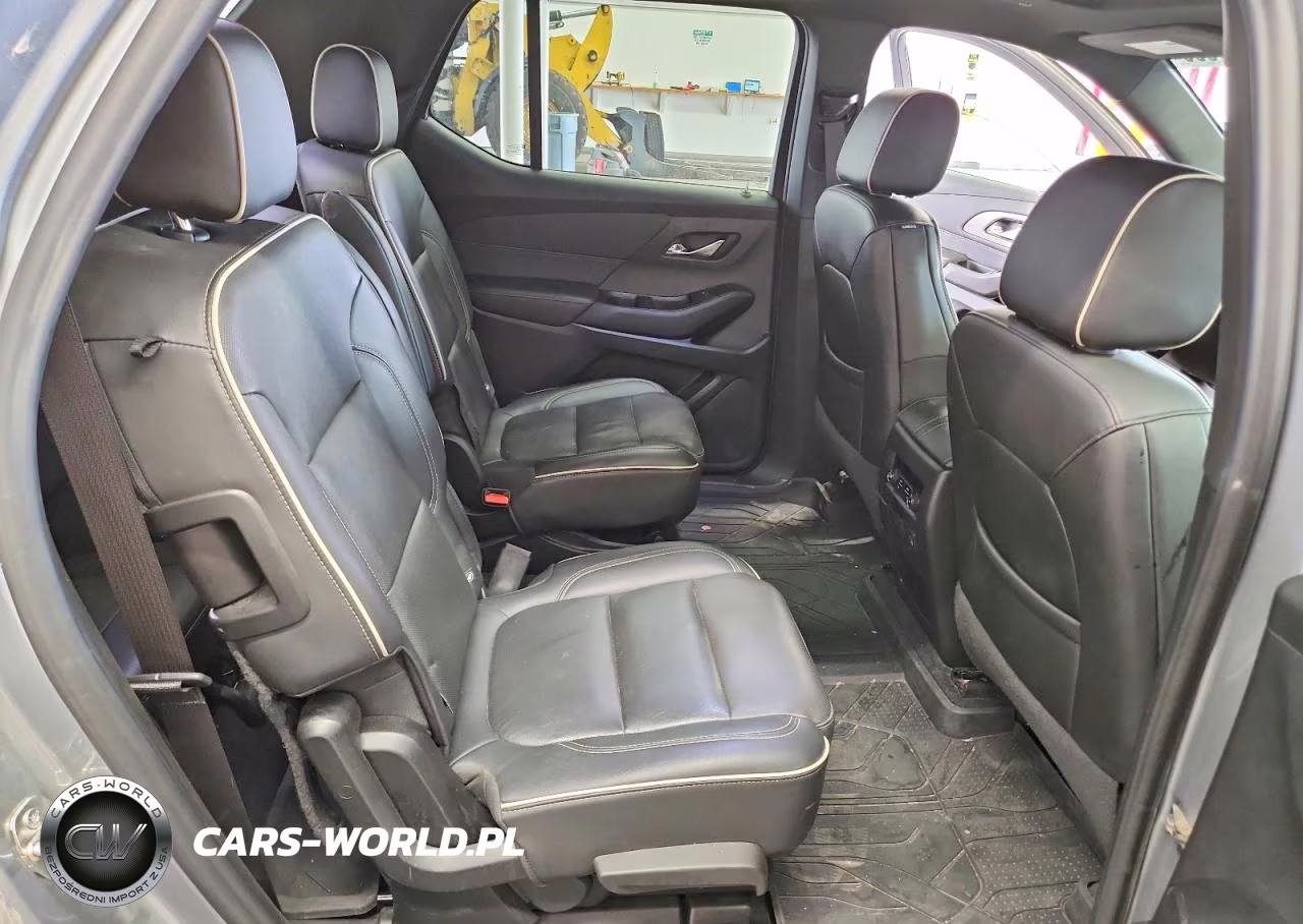 2023 Chevrolet Traverse Premier VIN:1GNEVKKW8PJ140314 - 11