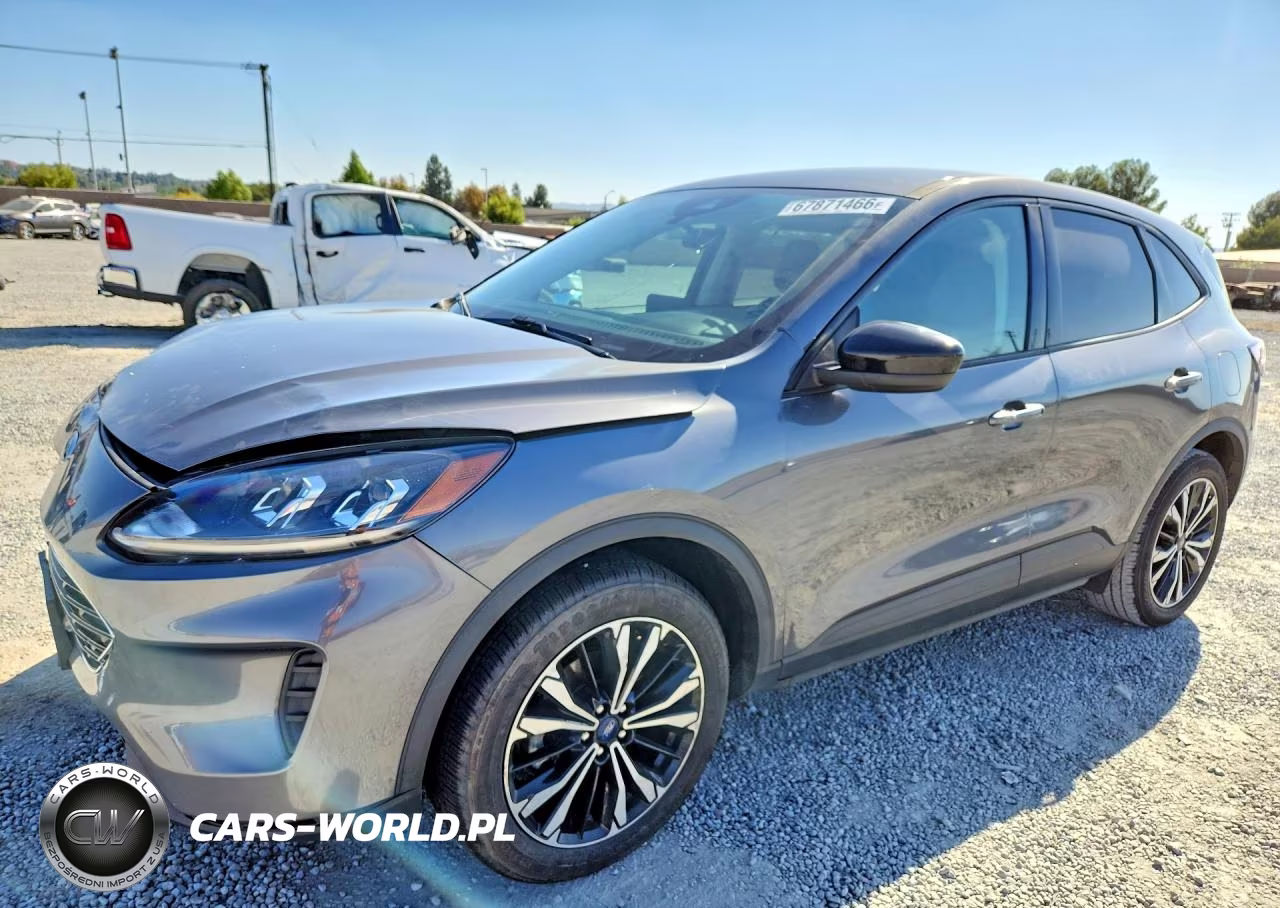 2022 Ford Escape Se