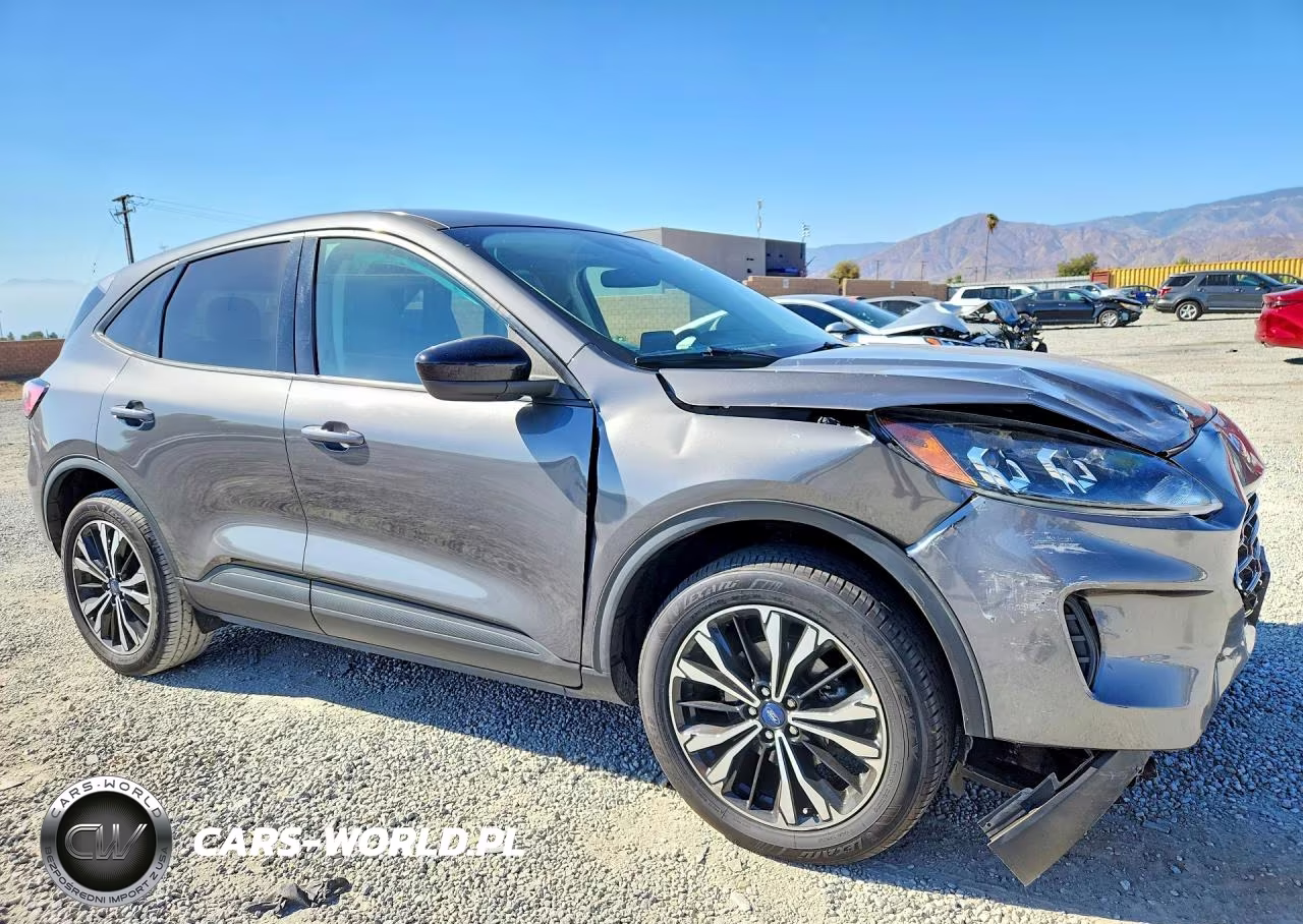 2022 Ford Escape Se VIN:1FMCU9G6XNUB98405 - 4