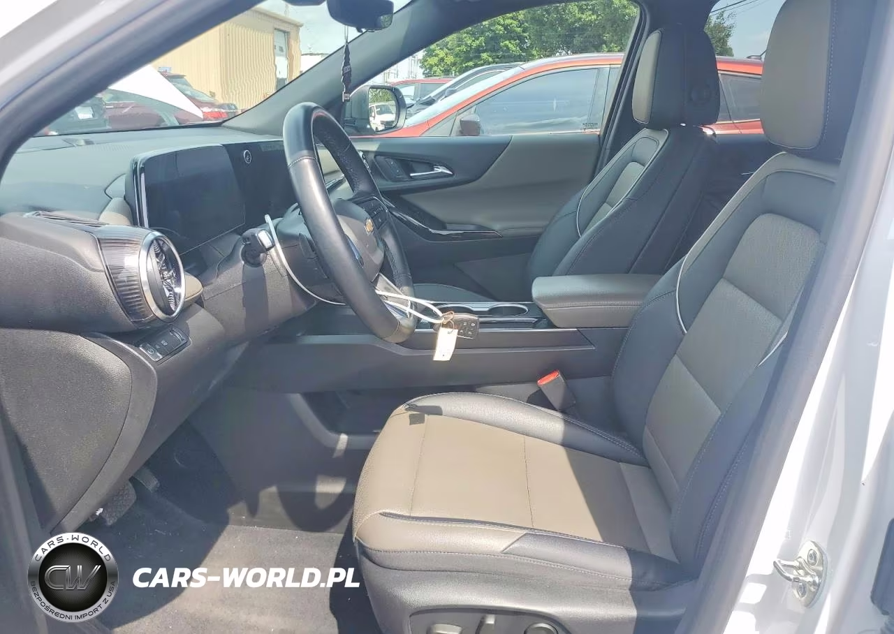 2025 Chevrolet Equinox Lt VIN:3GNAXHEG2SL215218 - 7