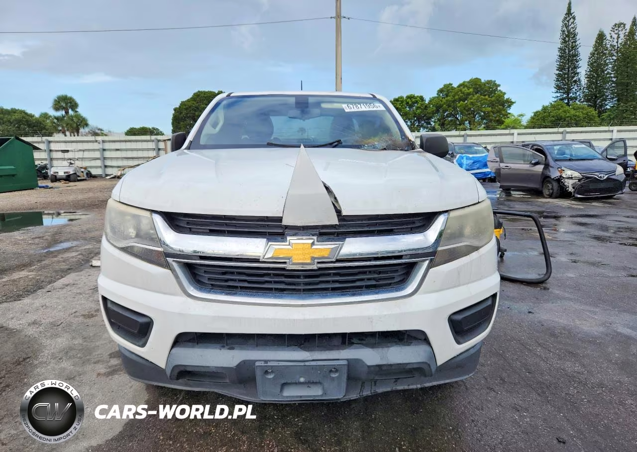 2019 Chevrolet Colorado VIN:1GCHSBEA6K1285004 - 5