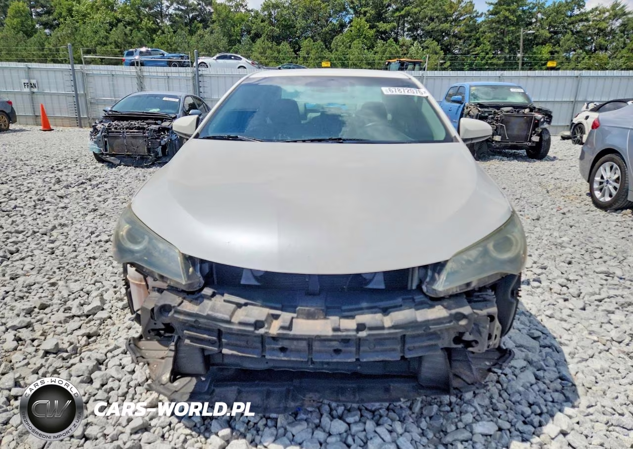 2016 Toyota Camry Se VIN:4T1BF1FK0GU561352 - 5