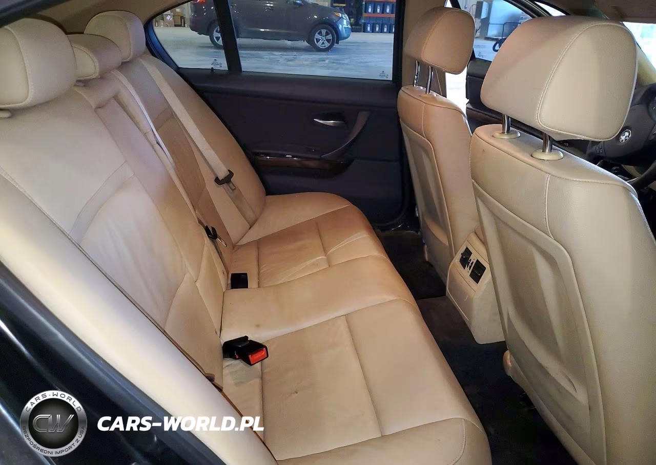 2011 BMW 328 Xi Sulev VIN:WBAPK5C59BA810993 - 10