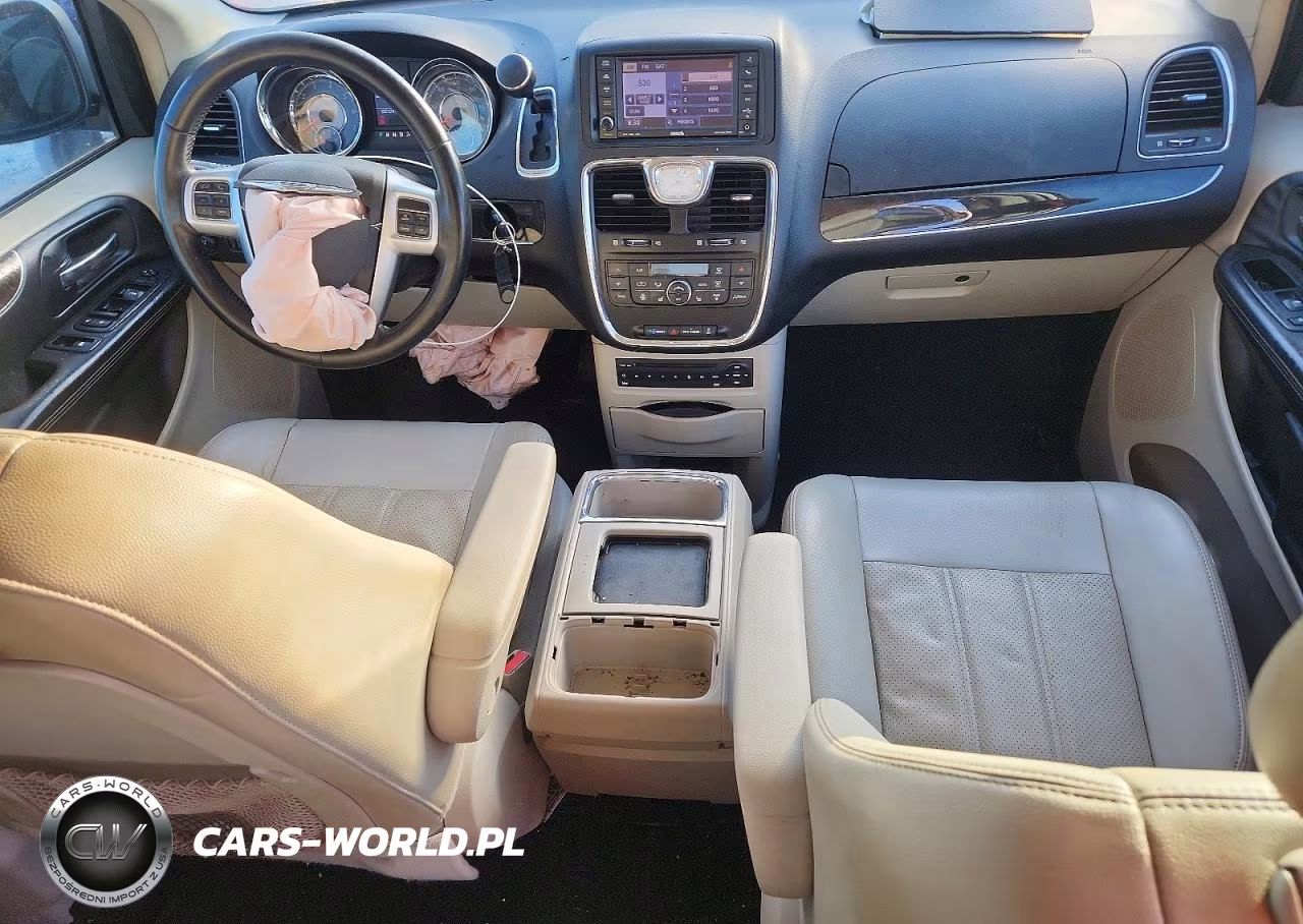 2013 Chrysler Town & Country Touring L VIN:2C4RC1CGXDR589616 - 8