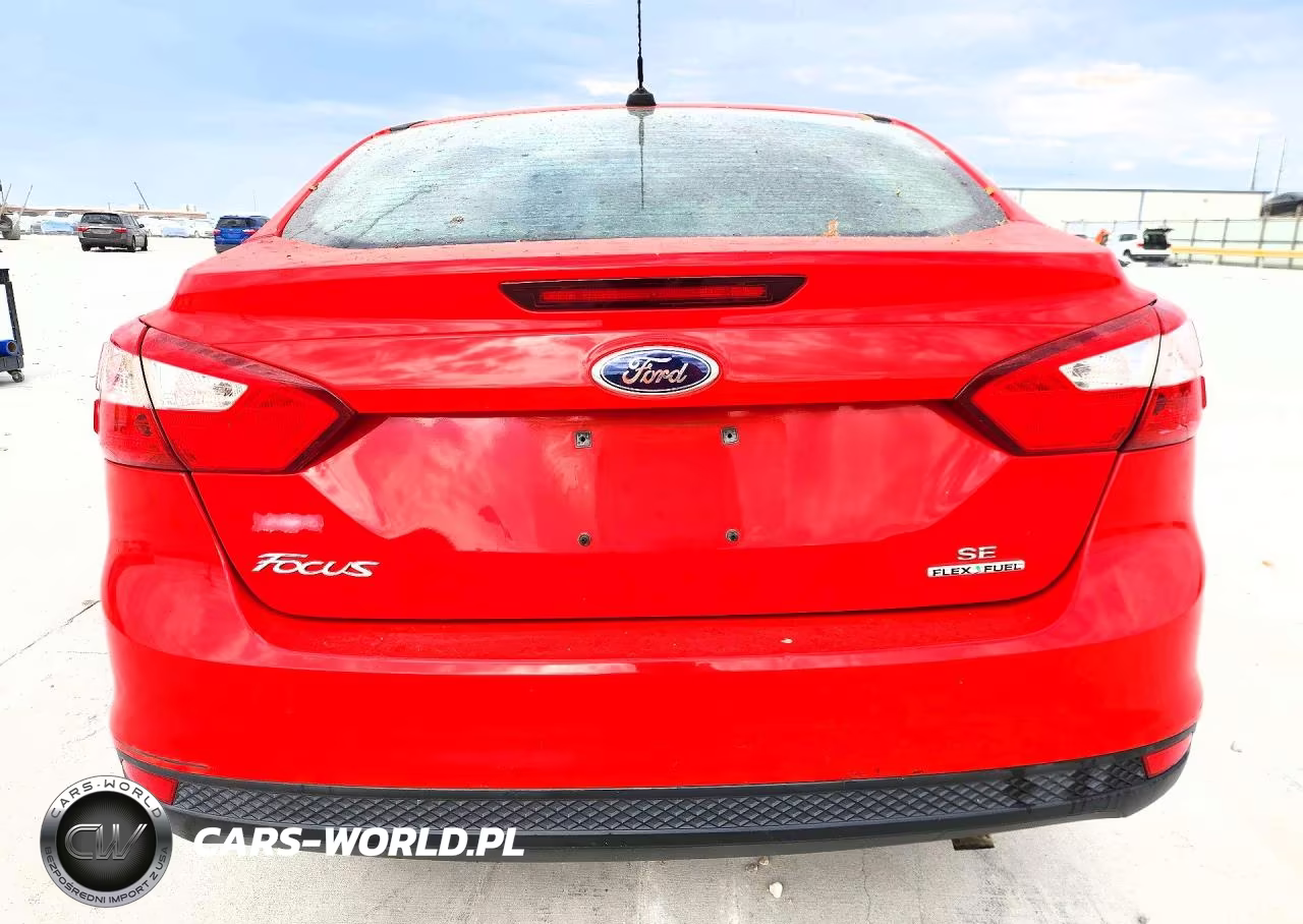 2014 Ford Focus Se VIN:1FADP3F24EL451905 - 6
