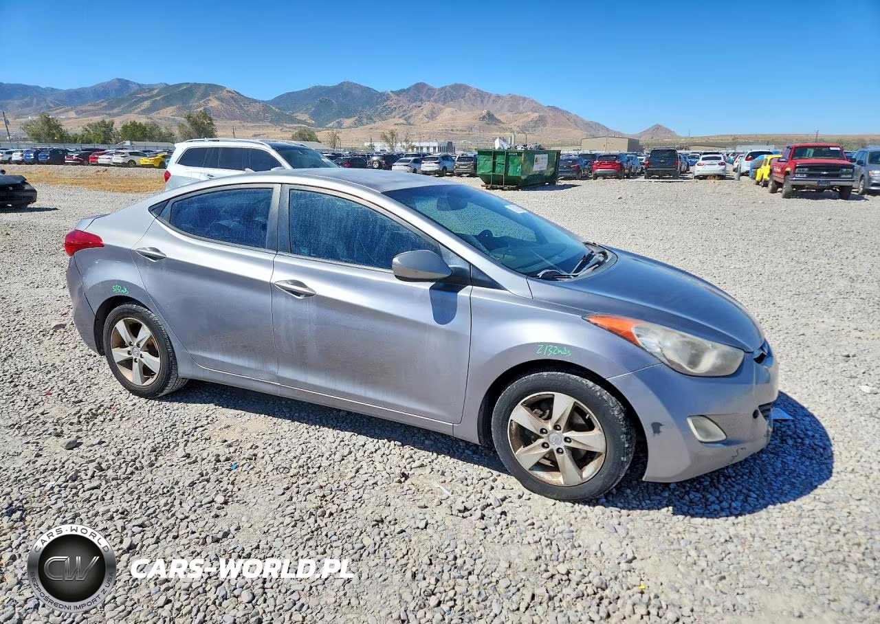2012 Hyundai Elantra Gls VIN:KMHDH4AE9CU183872 - 4