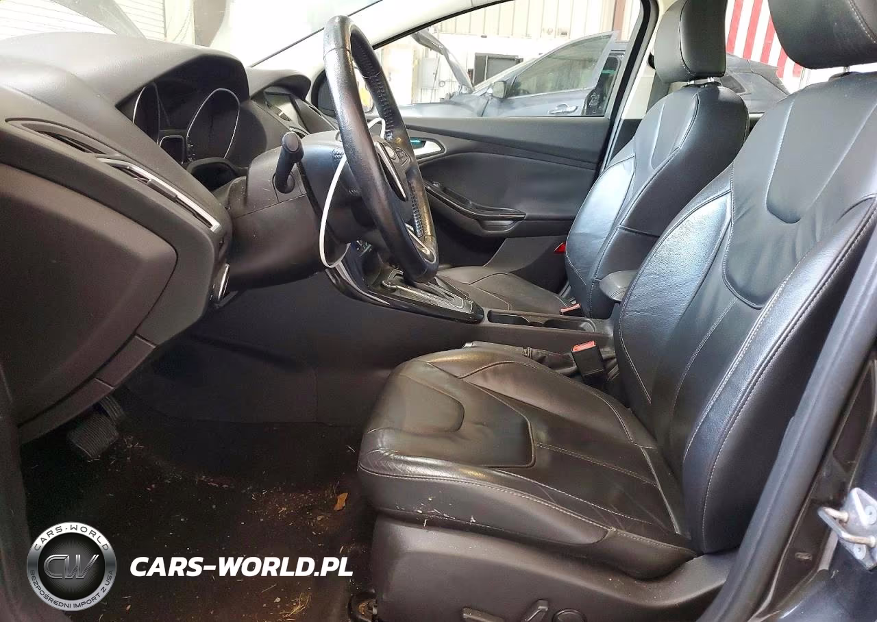 2015 Ford Focus Titanium VIN:1FADP3N2XFL238864 - 7