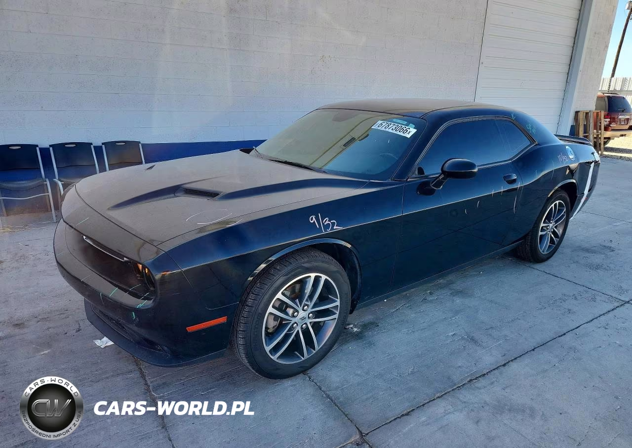 2019 Dodge Challenger Sxt VIN:2C3CDZGG8KH642915 - 1