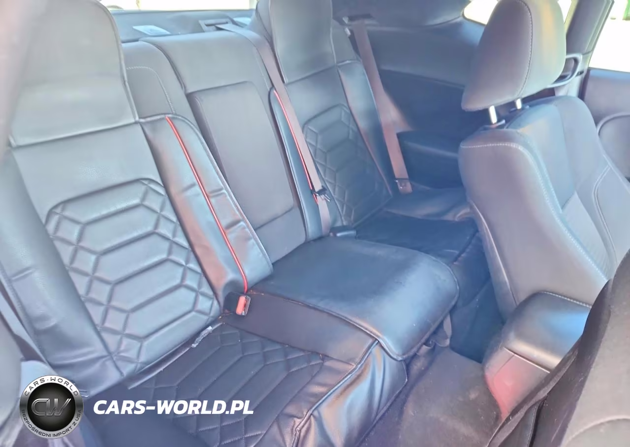 2019 Dodge Challenger Sxt VIN:2C3CDZGG8KH642915 - 10