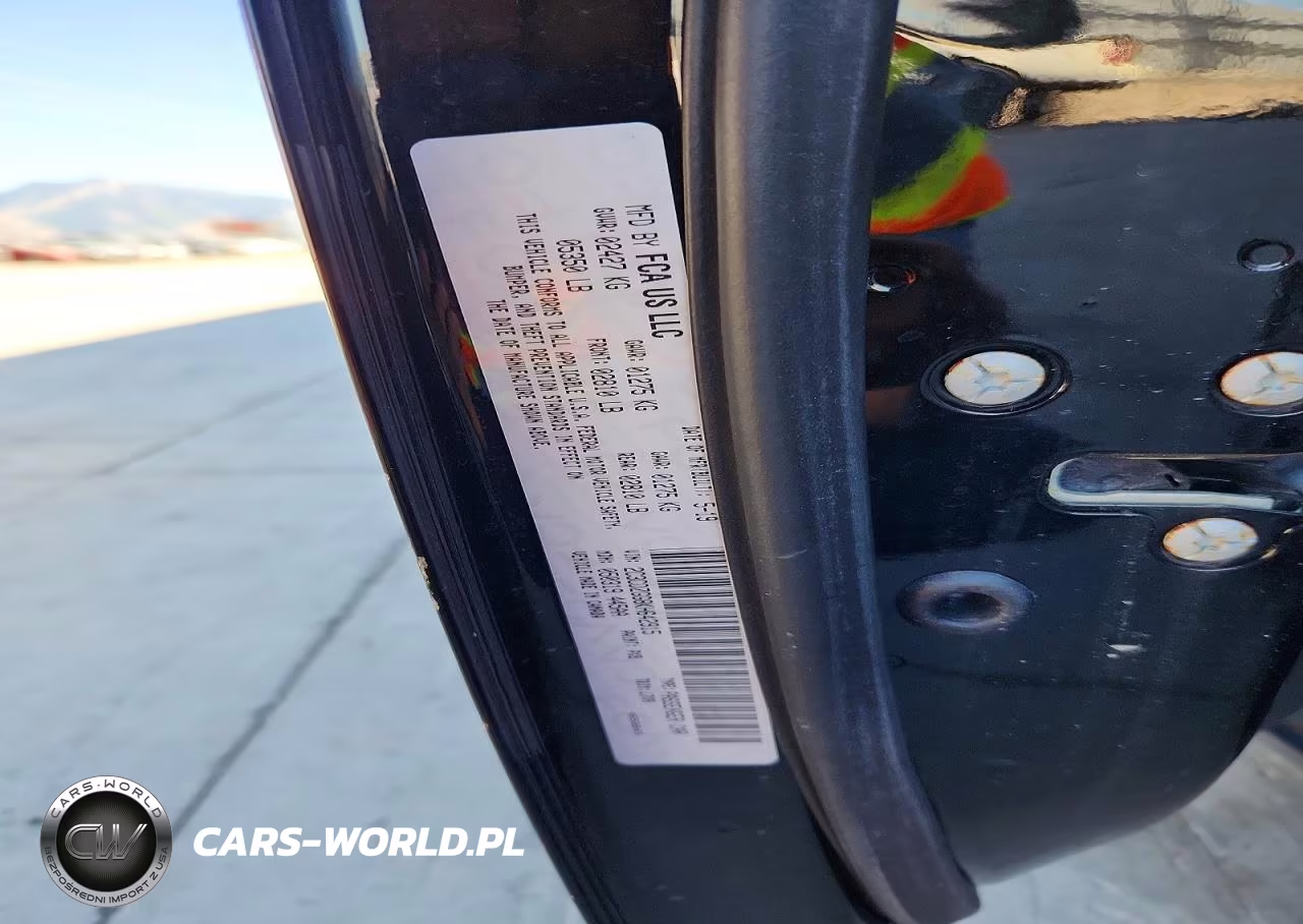 2019 Dodge Challenger Sxt VIN:2C3CDZGG8KH642915 - 12