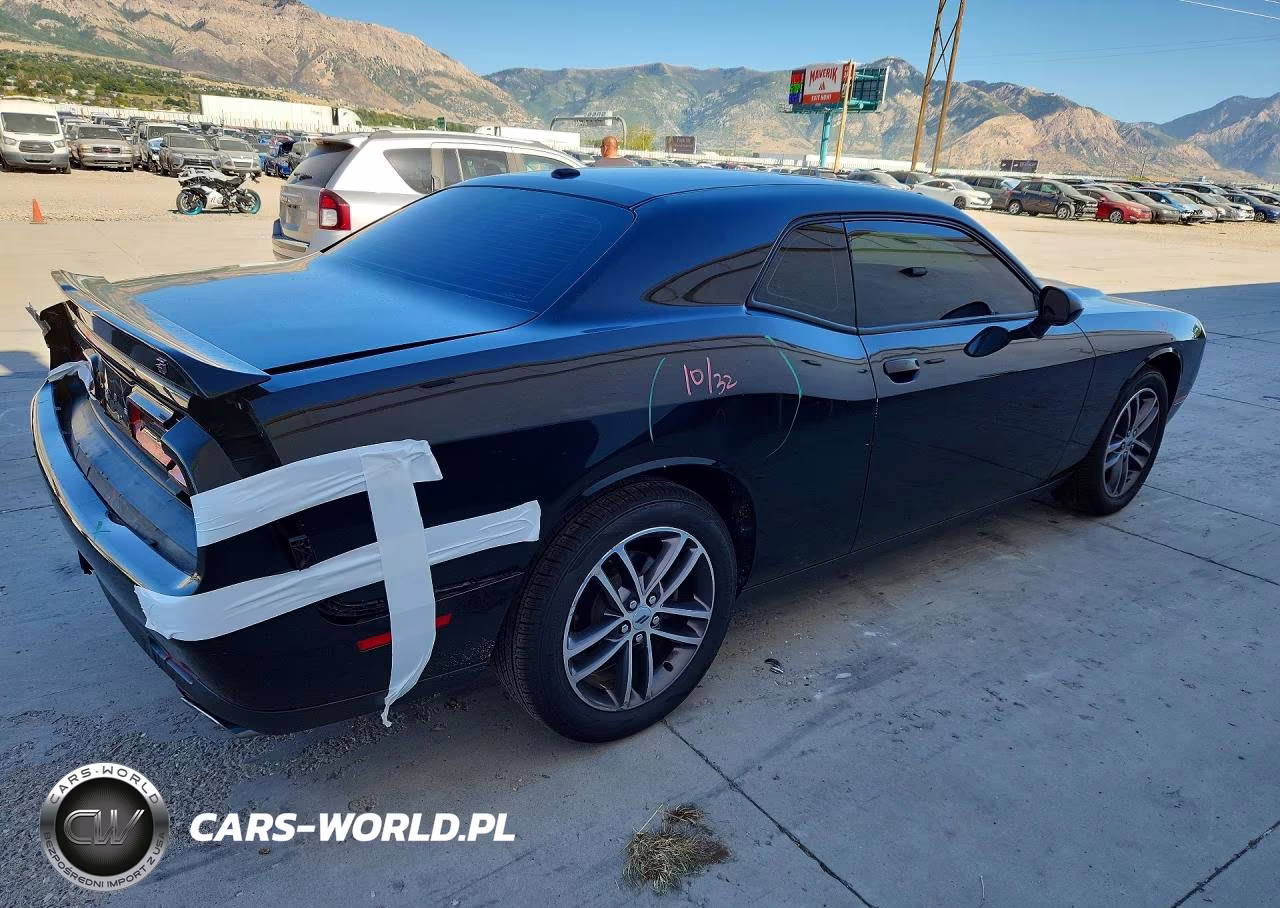 2019 Dodge Challenger Sxt VIN:2C3CDZGG8KH642915 - 3
