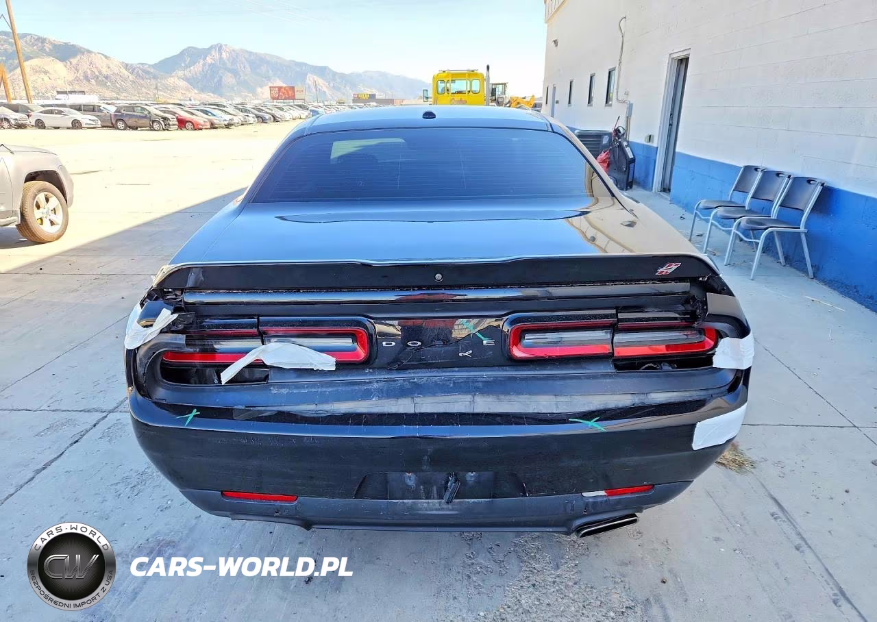 2019 Dodge Challenger Sxt VIN:2C3CDZGG8KH642915 - 6