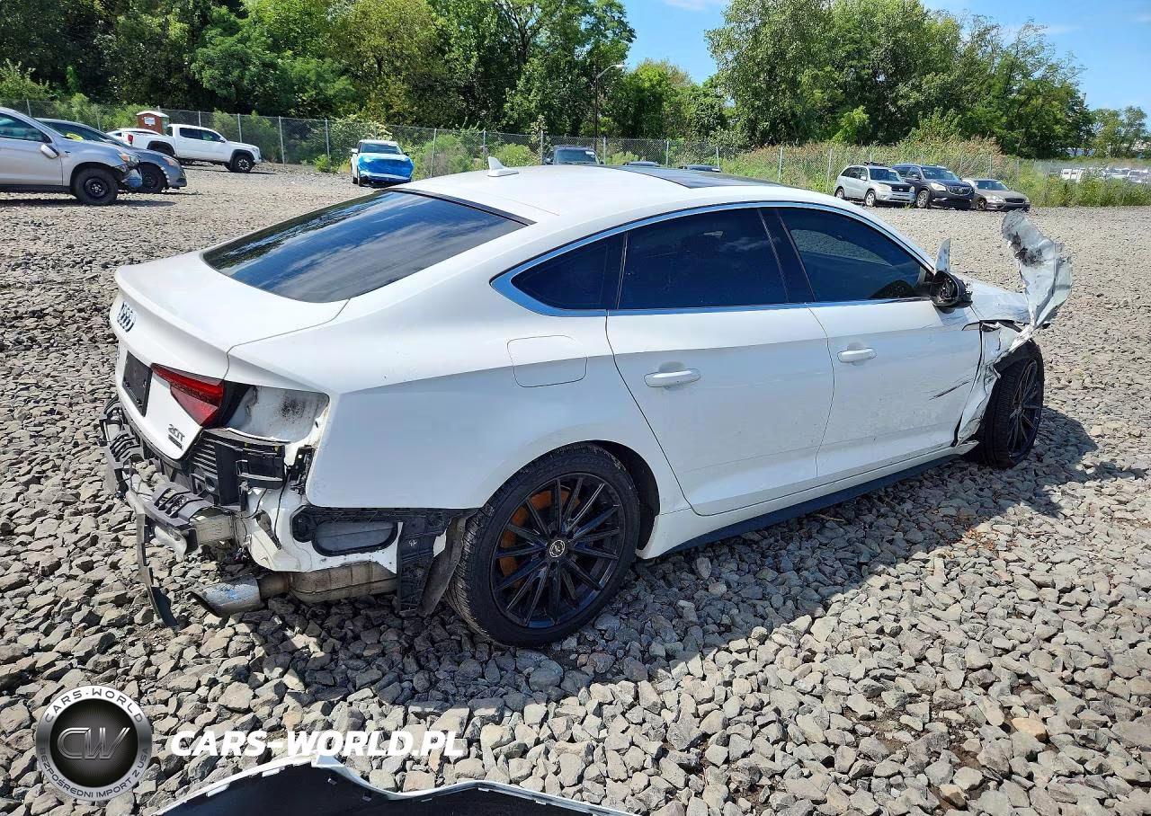 2018 Audi A5 Premium Plus S-Line VIN:WAUENCF54JA104415 - 3