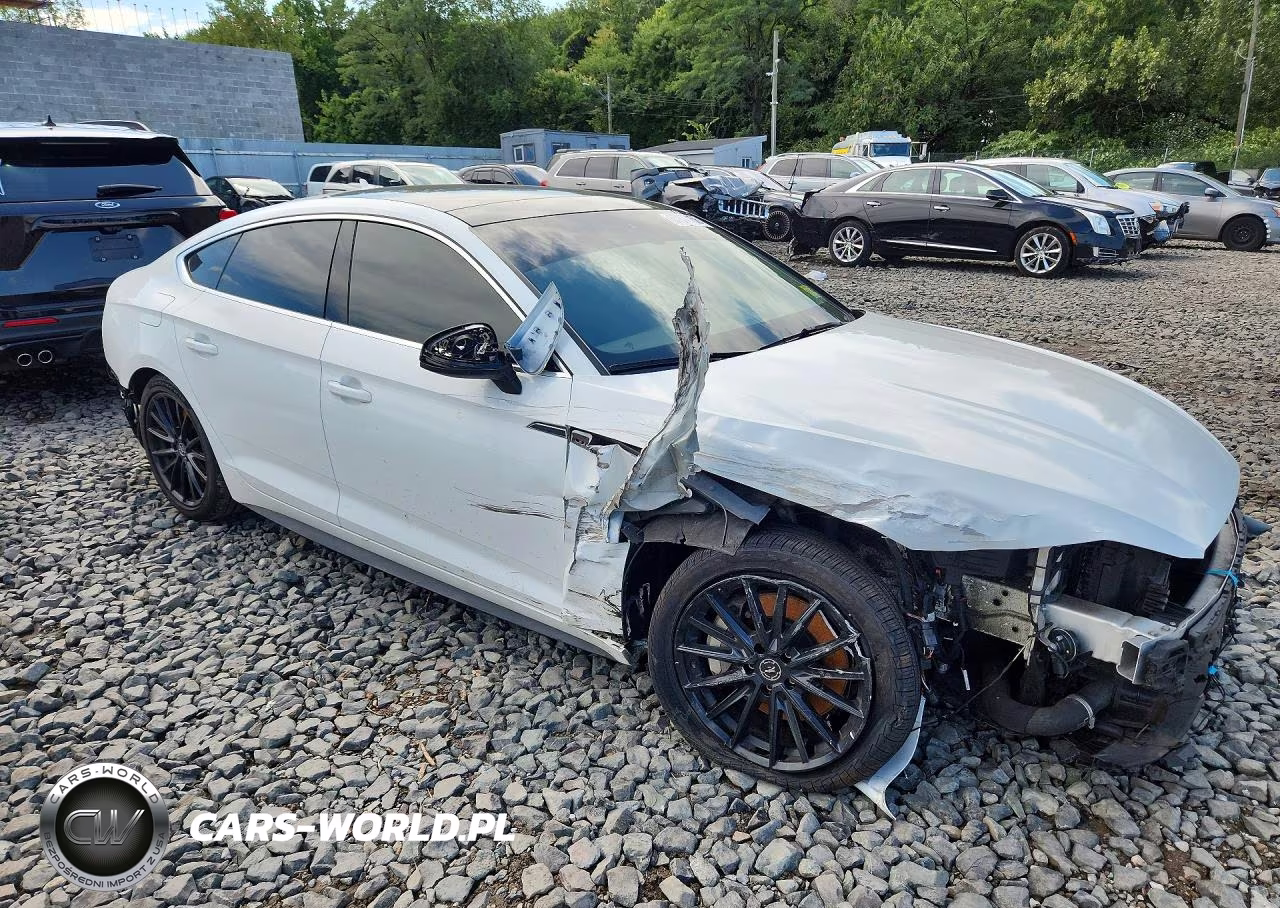 2018 Audi A5 Premium Plus S-Line VIN:WAUENCF54JA104415 - 4