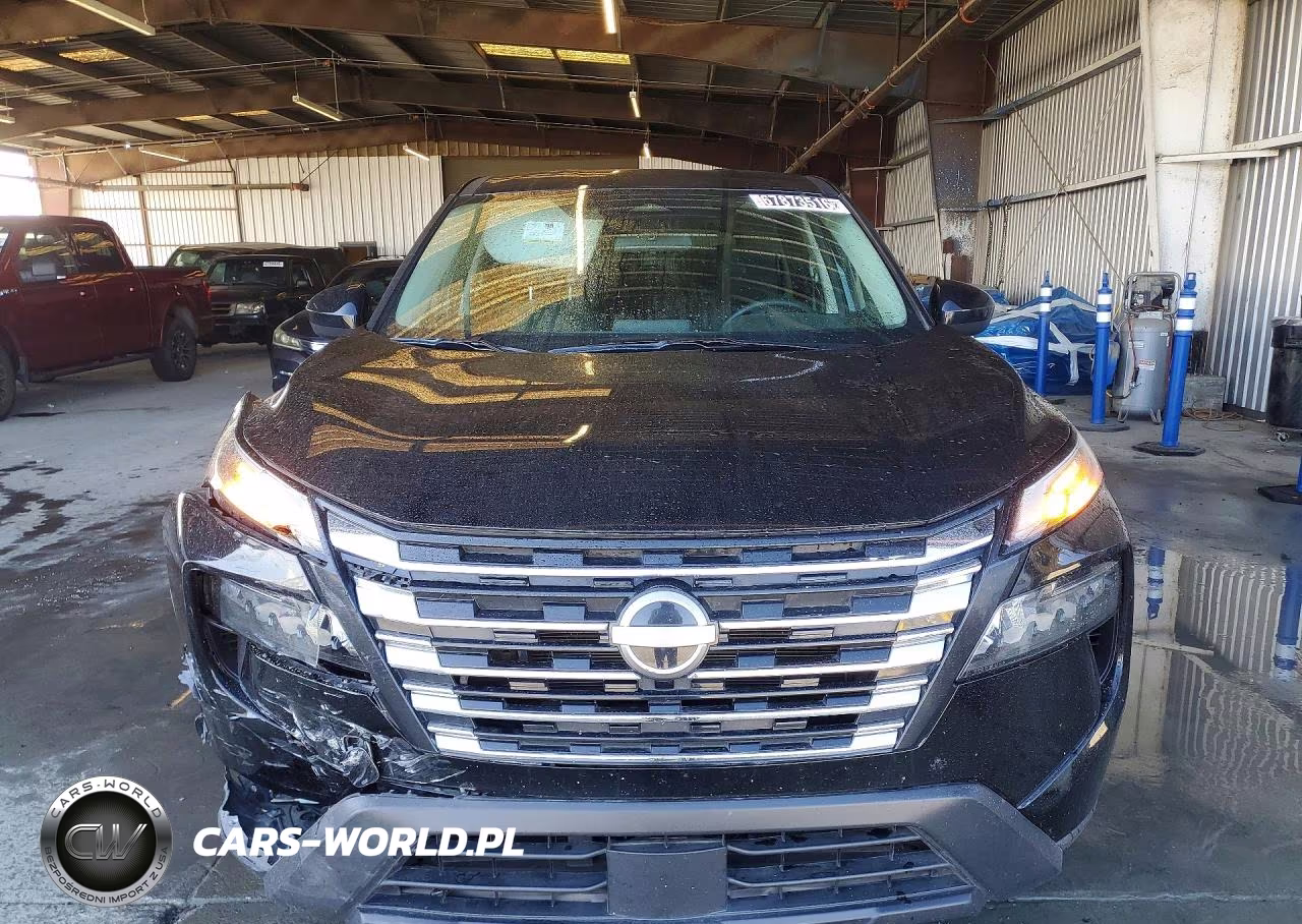 2025 Nissan Rogue Sv VIN:5N1BT3BA2SC835974 - 5