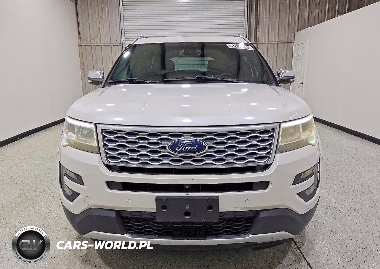 2017 Ford Explorer Platinum VIN:1FM5K8HT6HGC64917 - 5