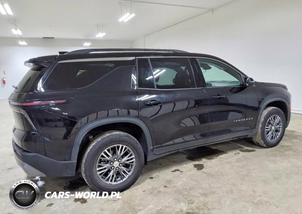 2025 Chevrolet Traverse Lt VIN:1GNERGRS3SJ162220 - 3