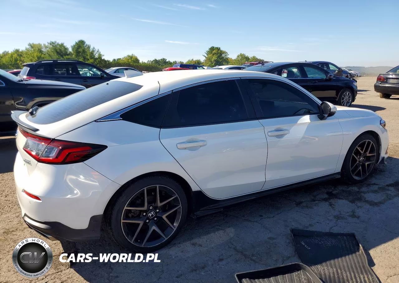2022 Honda Civic Sport Touring VIN:19XFL1H89NE008467 - 3