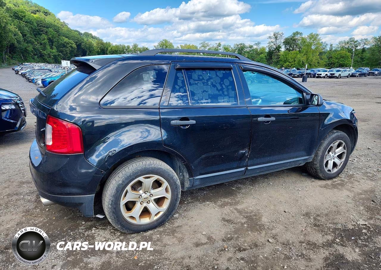 2013 Ford Edge Se VIN:2FMDK4GC1DBC63990 - 3
