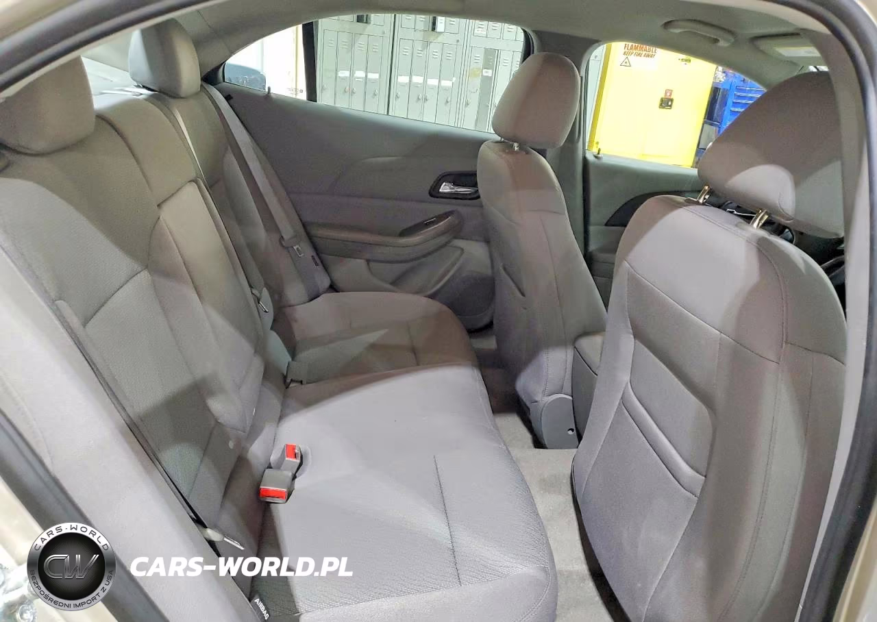 2015 Chevrolet Malibu Ls VIN:1G11B5SL9FF103886 - 10