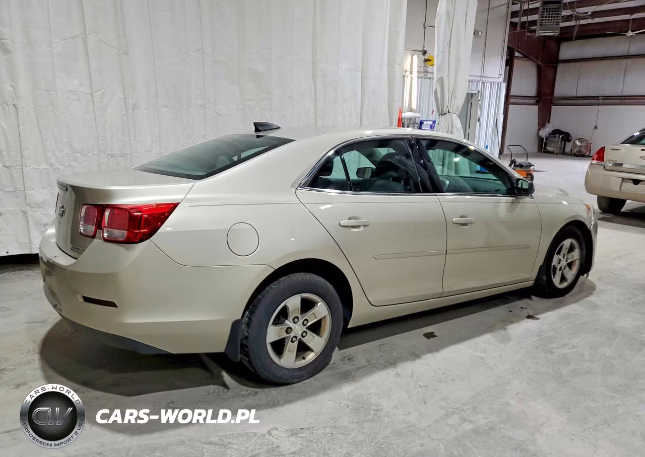 2015 Chevrolet Malibu Ls VIN:1G11B5SL9FF103886 - 3