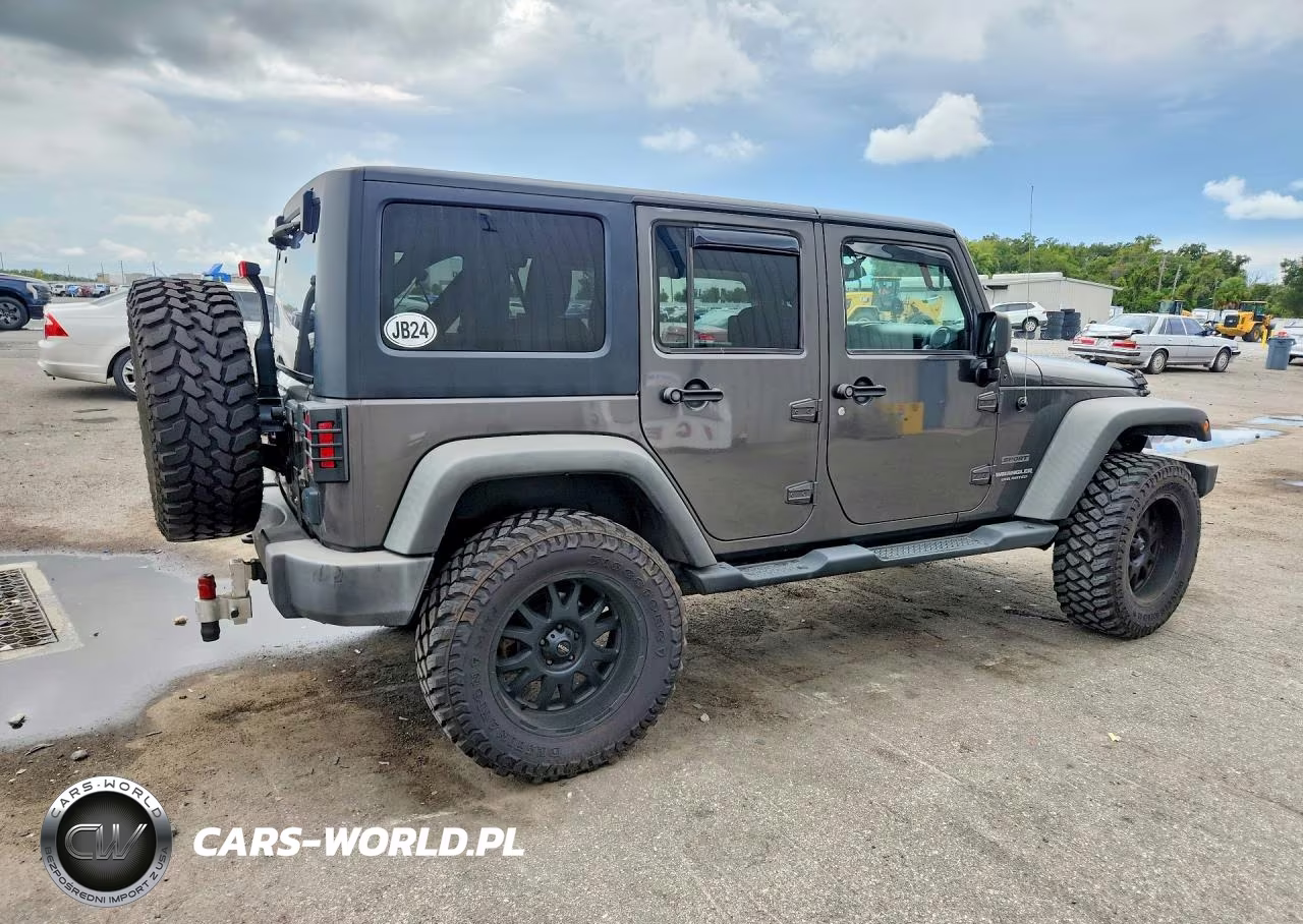 2017 Jeep Wrangler Unlimited Sport VIN:1C4BJWDG3HL616978 - 3