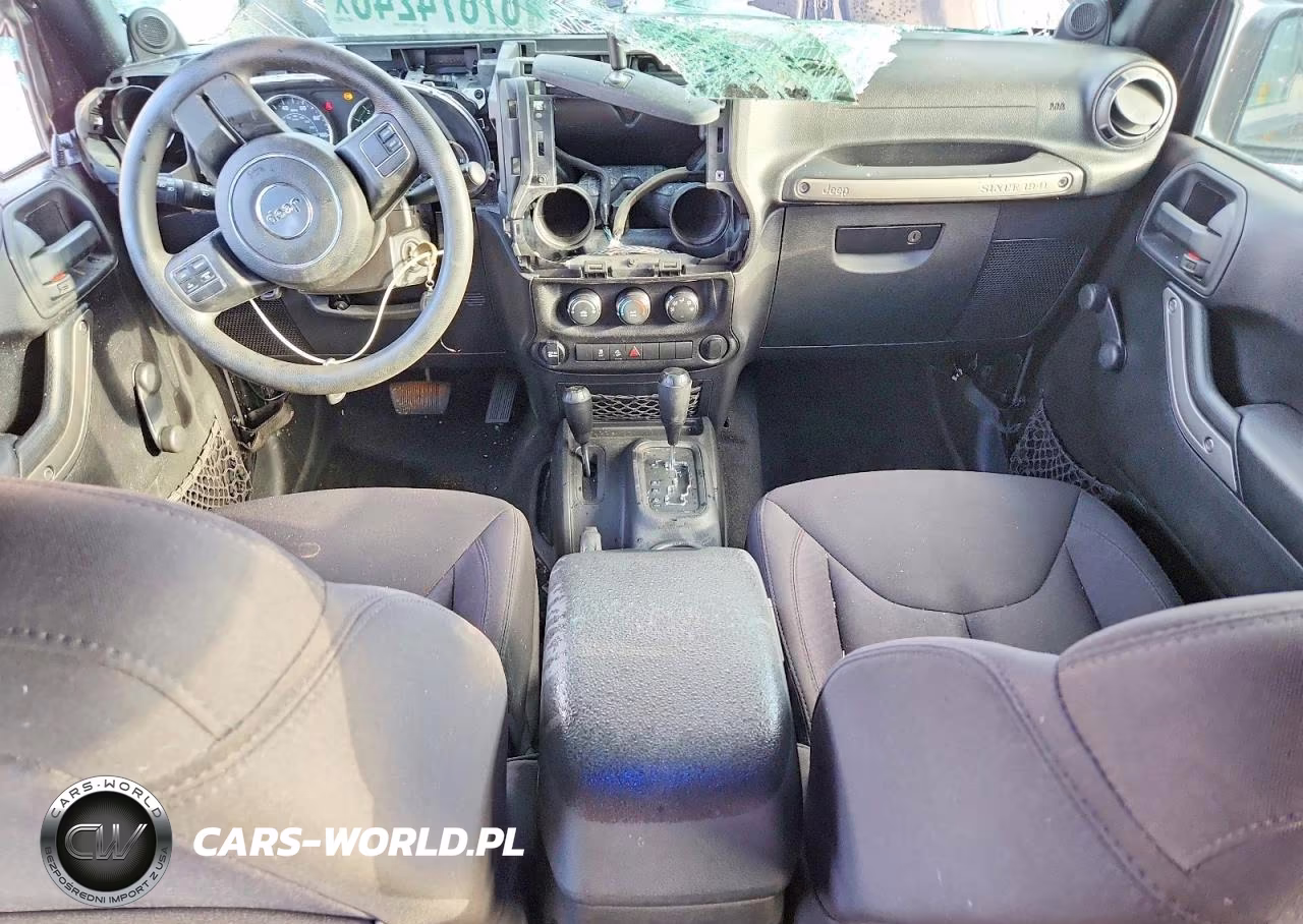 2014 Jeep Wrangler Unlimited Sport VIN:1C4BJWDG7EL217681 - 8