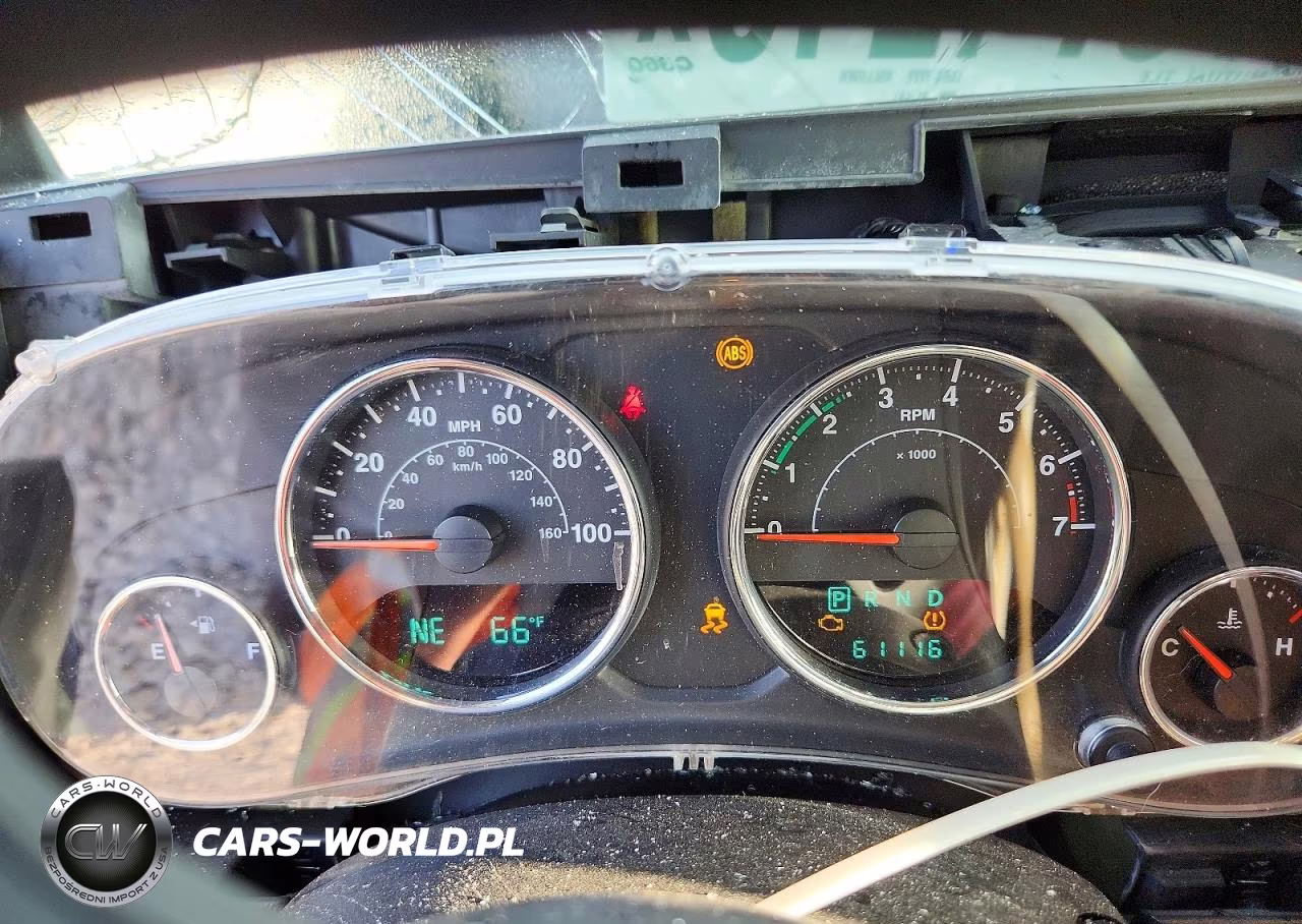 2014 Jeep Wrangler Unlimited Sport VIN:1C4BJWDG7EL217681 - 9