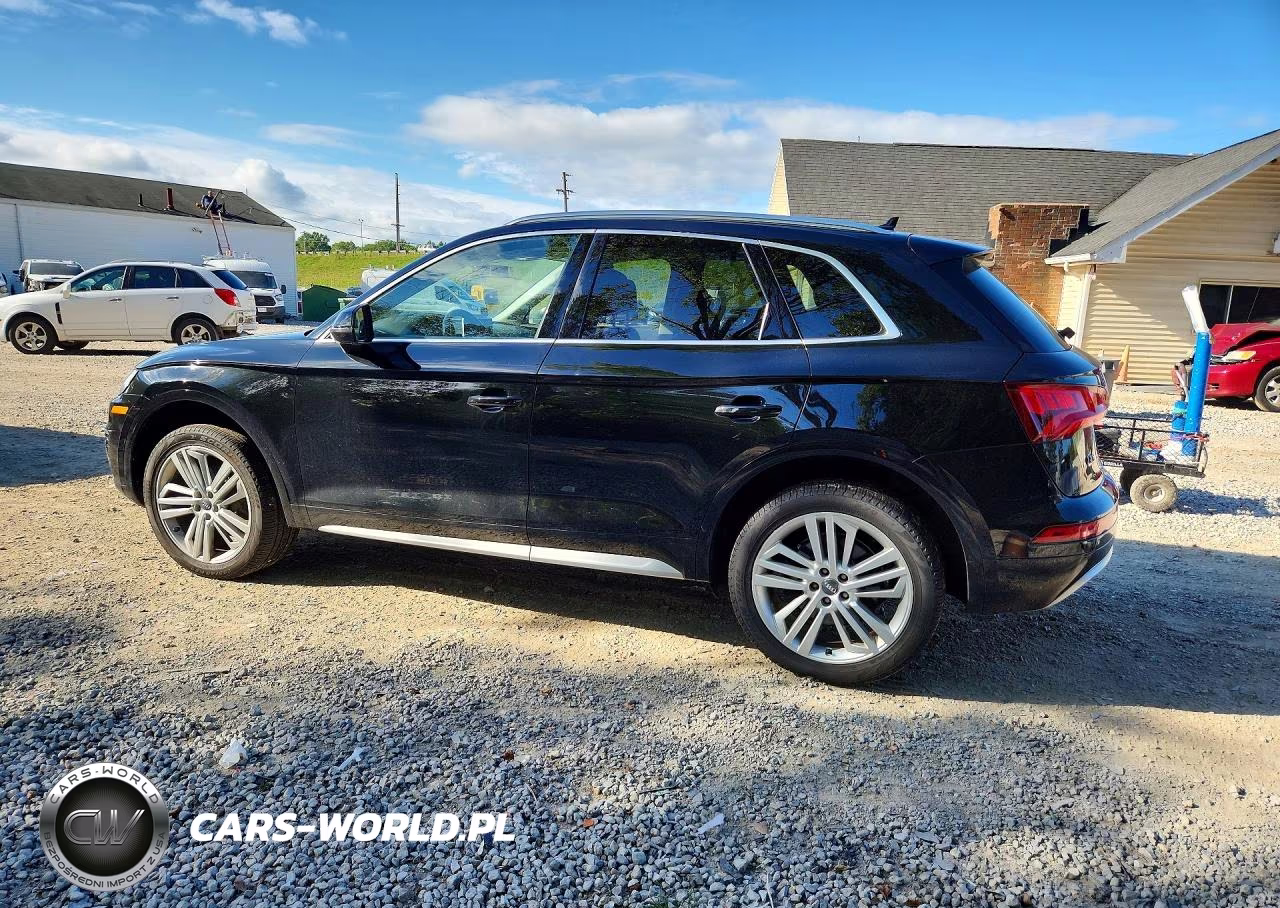 2018 Audi Q5 Premium Plus VIN:WA1BNAFY4J2080254 - 2