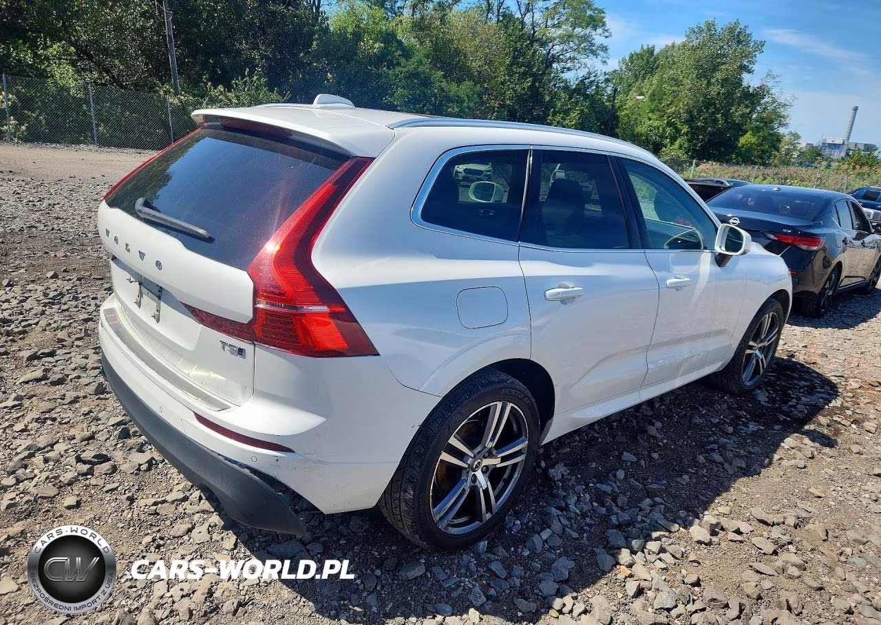 2021 Volvo Xc60 T5 Momentum VIN:YV4102RK7M1685275 - 3