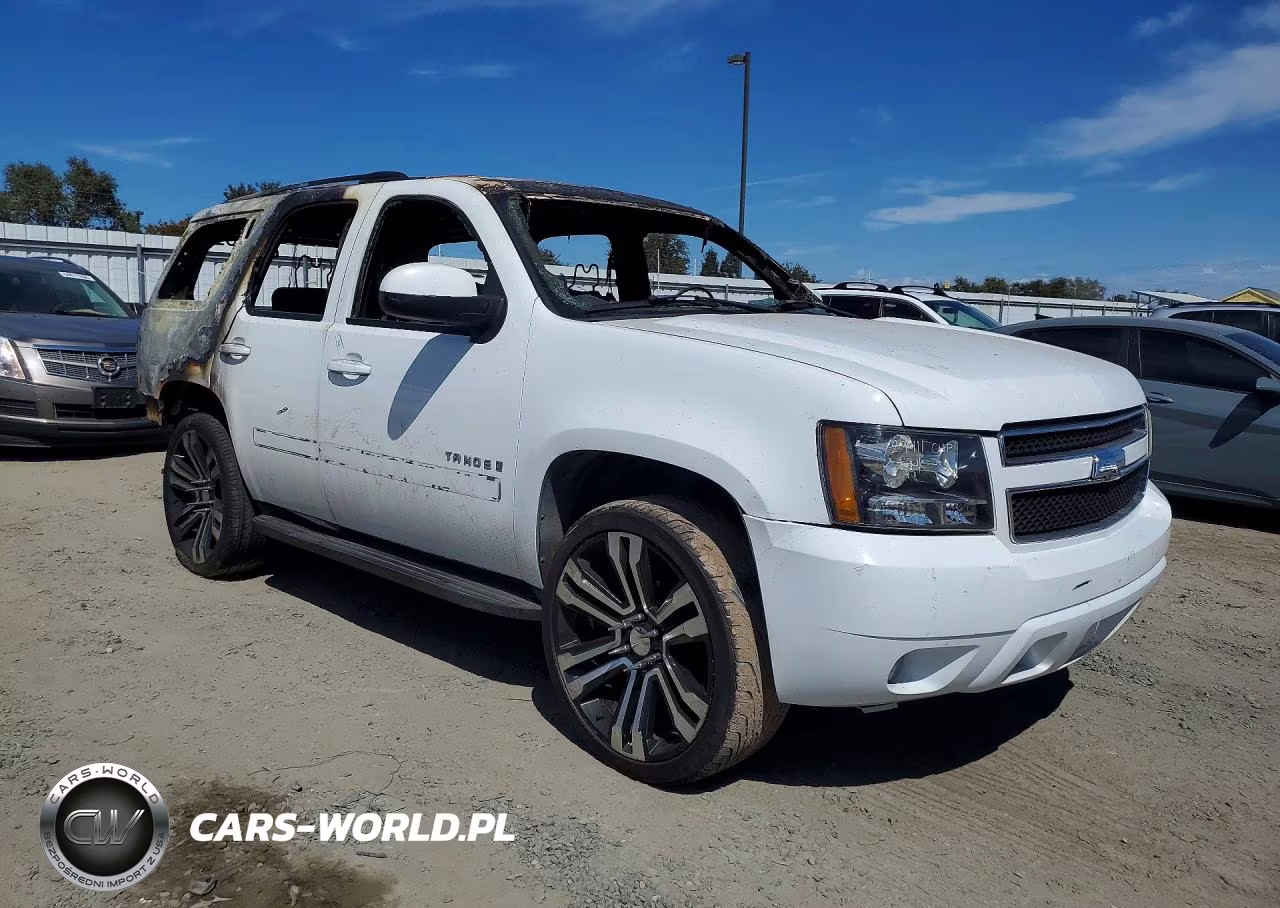 2007 Chevrolet Tahoe C1500 VIN:1GNFC13J97R128276 - 4