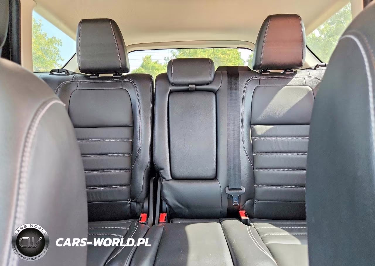 2017 Ford Escape Titanium VIN:1FMCU0JD9HUE06703 - 10