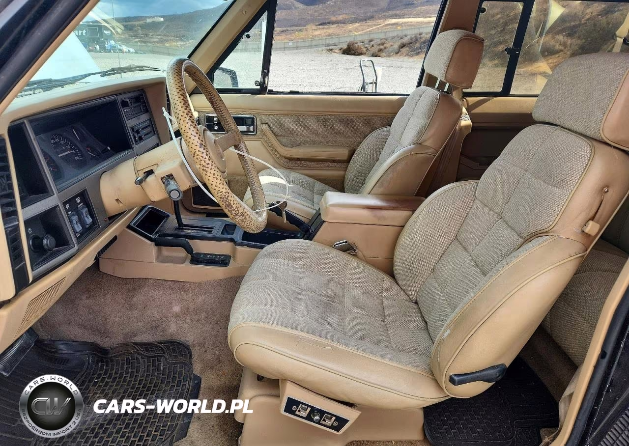 1992 Jeep Cherokee Laredo VIN:1J4FJ57S9NL120228 - 7
